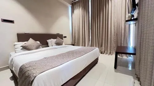 Hotel GMR Pearls