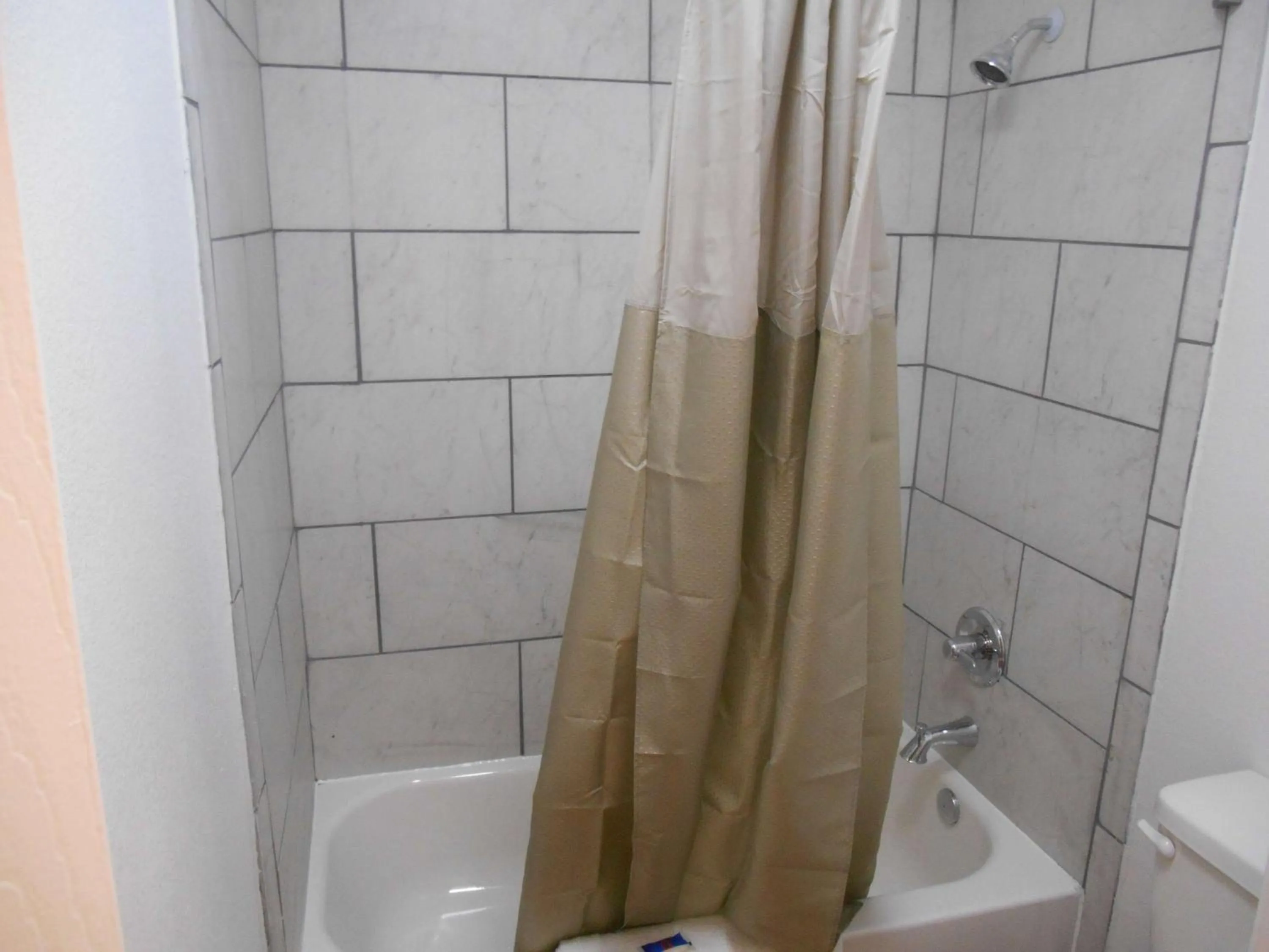 Photo of the whole room in Motel 6 Abilene, TX - East