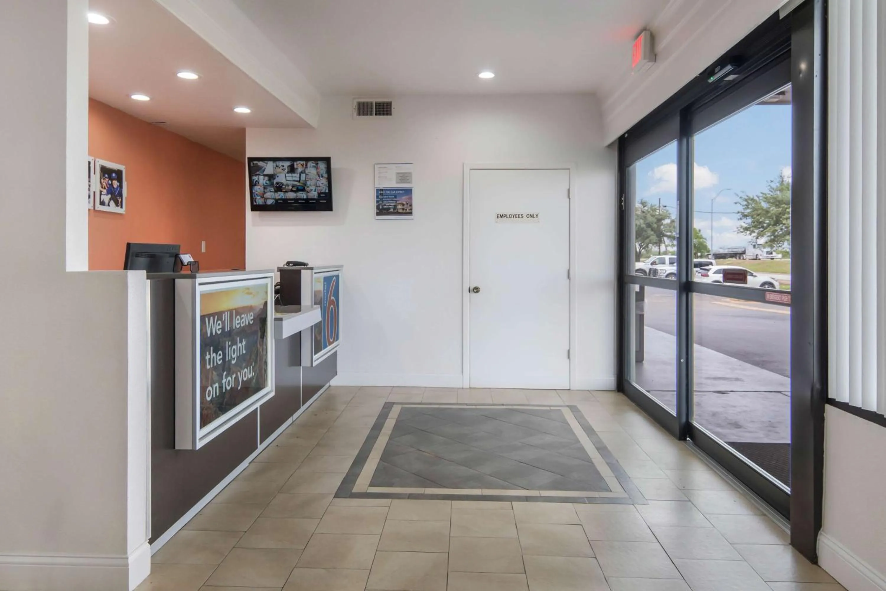 Lobby or reception in Motel 6 Abilene, TX - East