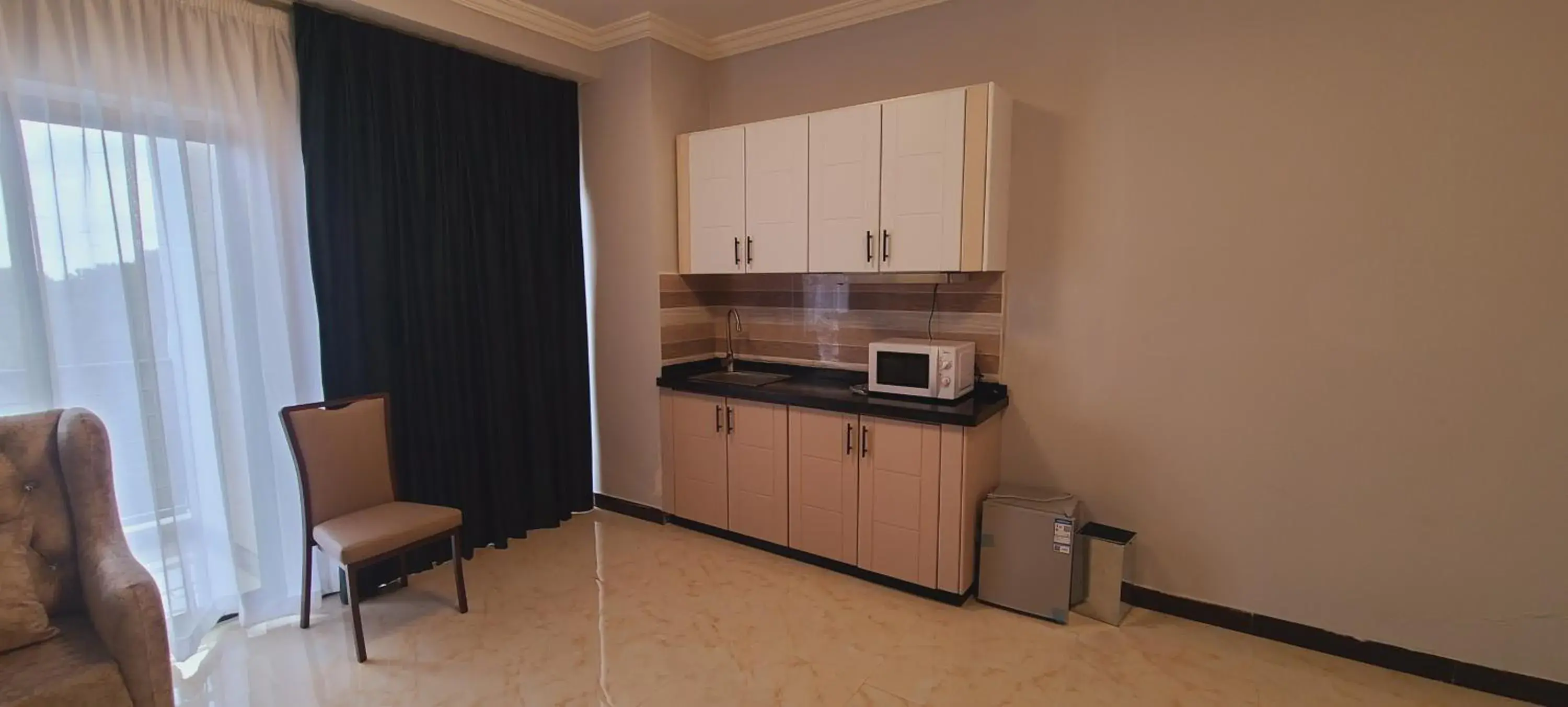 Suite in Nahusenay hotel Suite in Nahusenay hotel