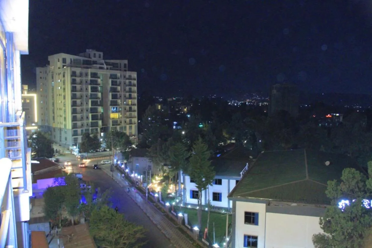 Night in Nahusenay hotel