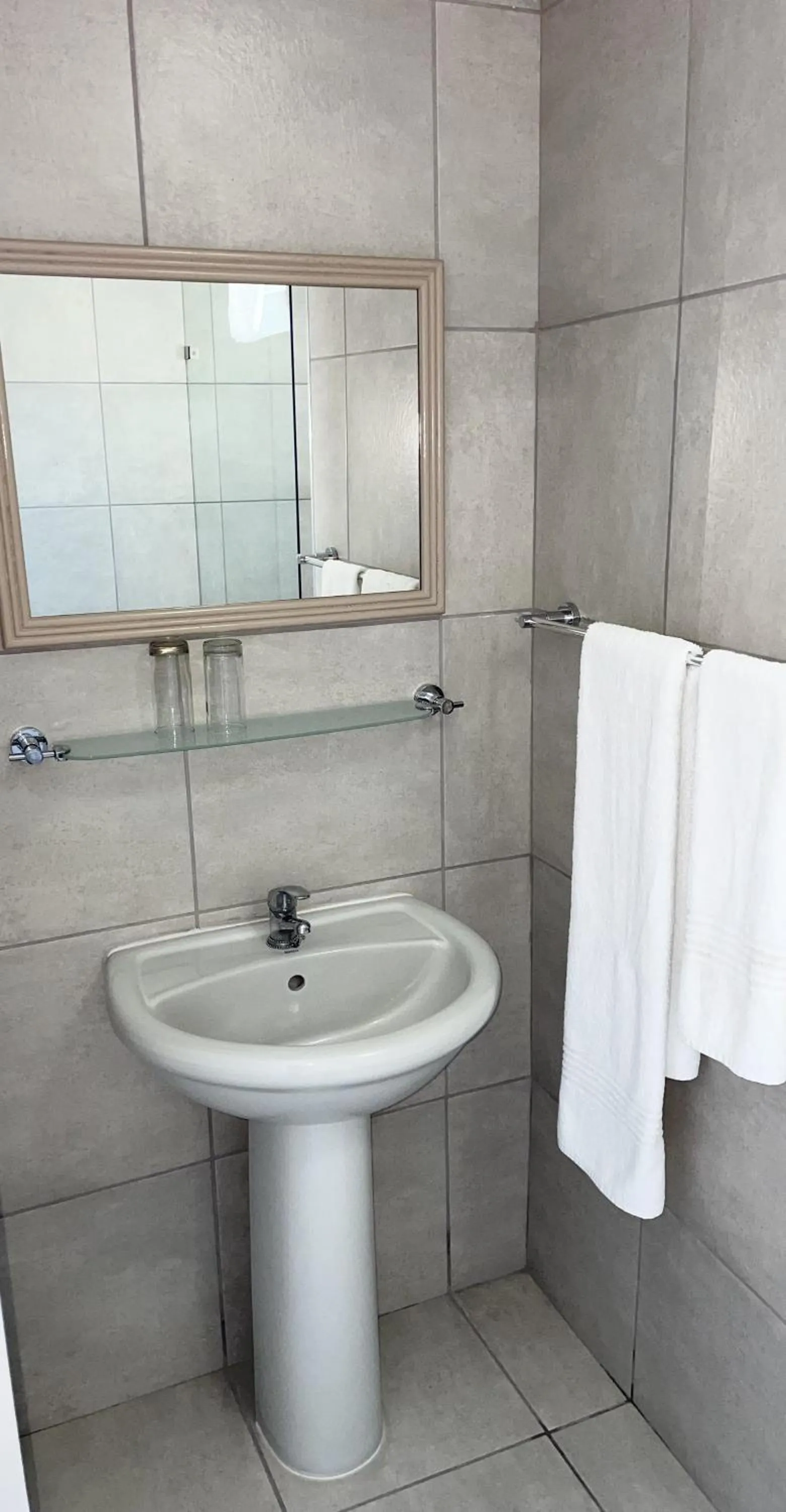 Bathroom in Millard Crescent Guest House