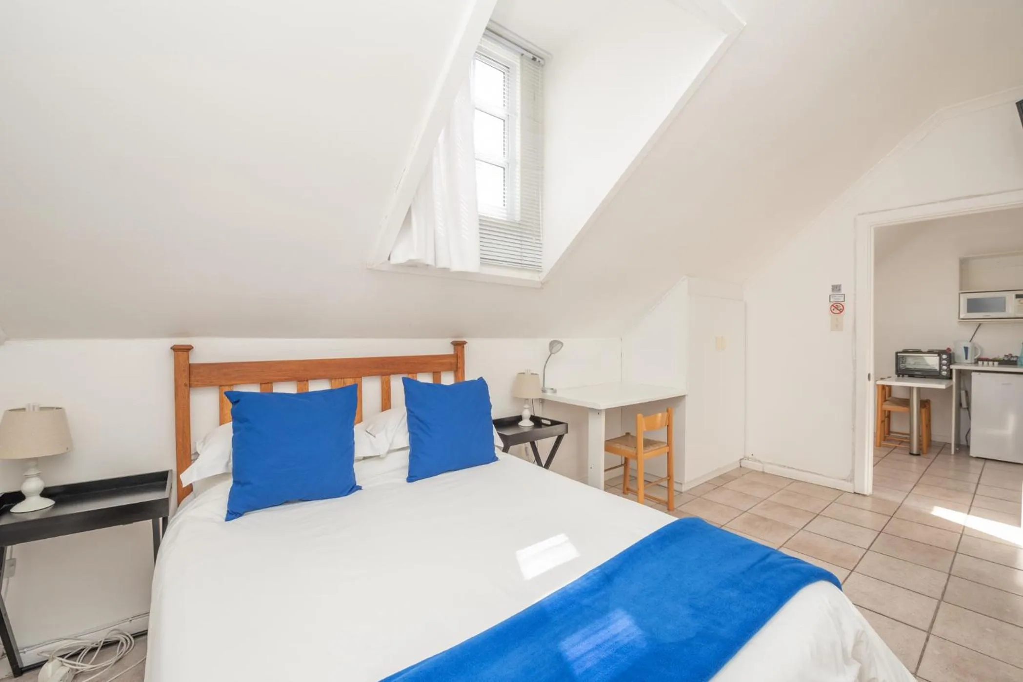 Standard Double Room - single occupancy in Millard Crescent Guest House
