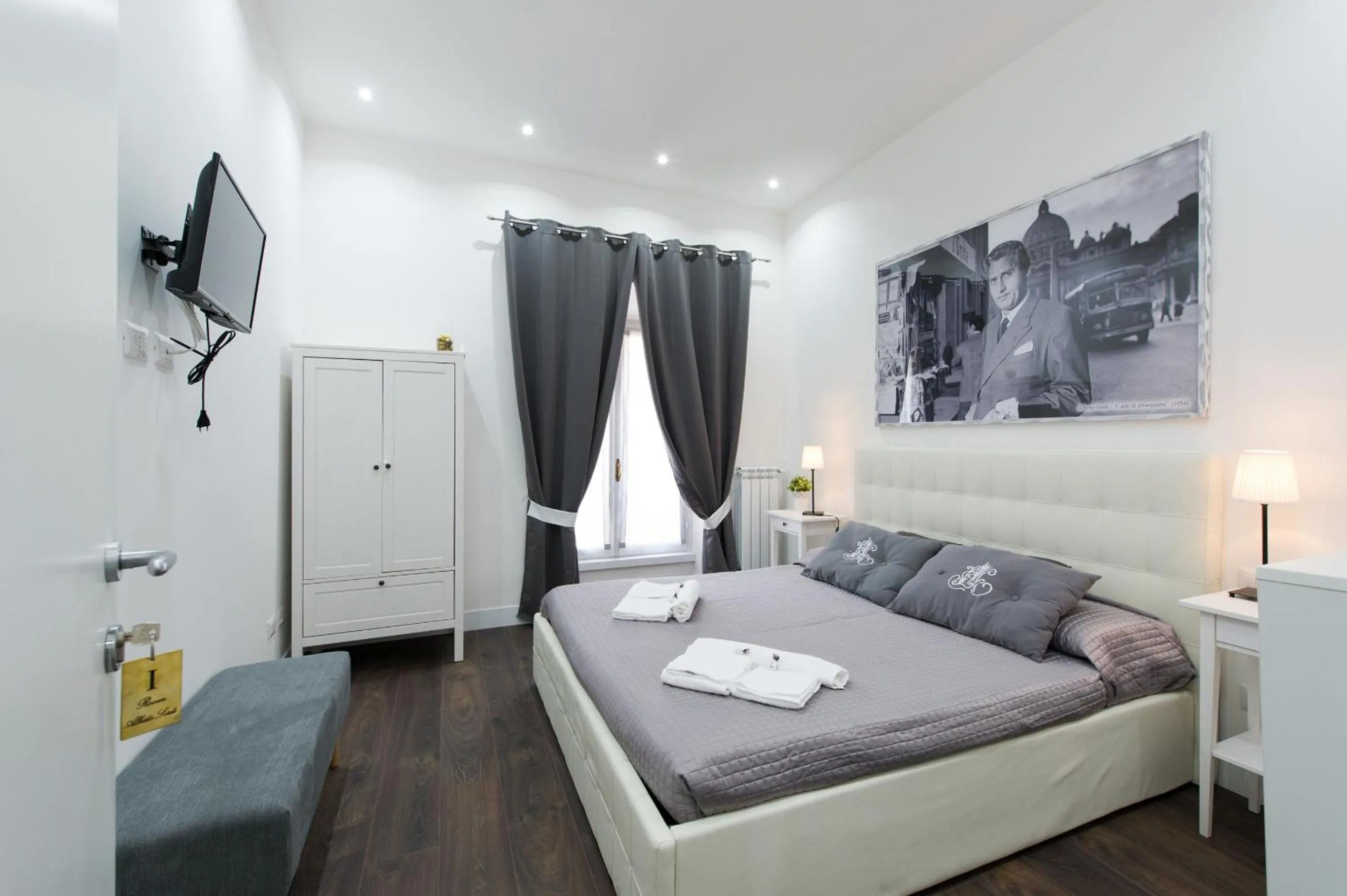 Photo of the whole room, Bed in Nido all'Aventino