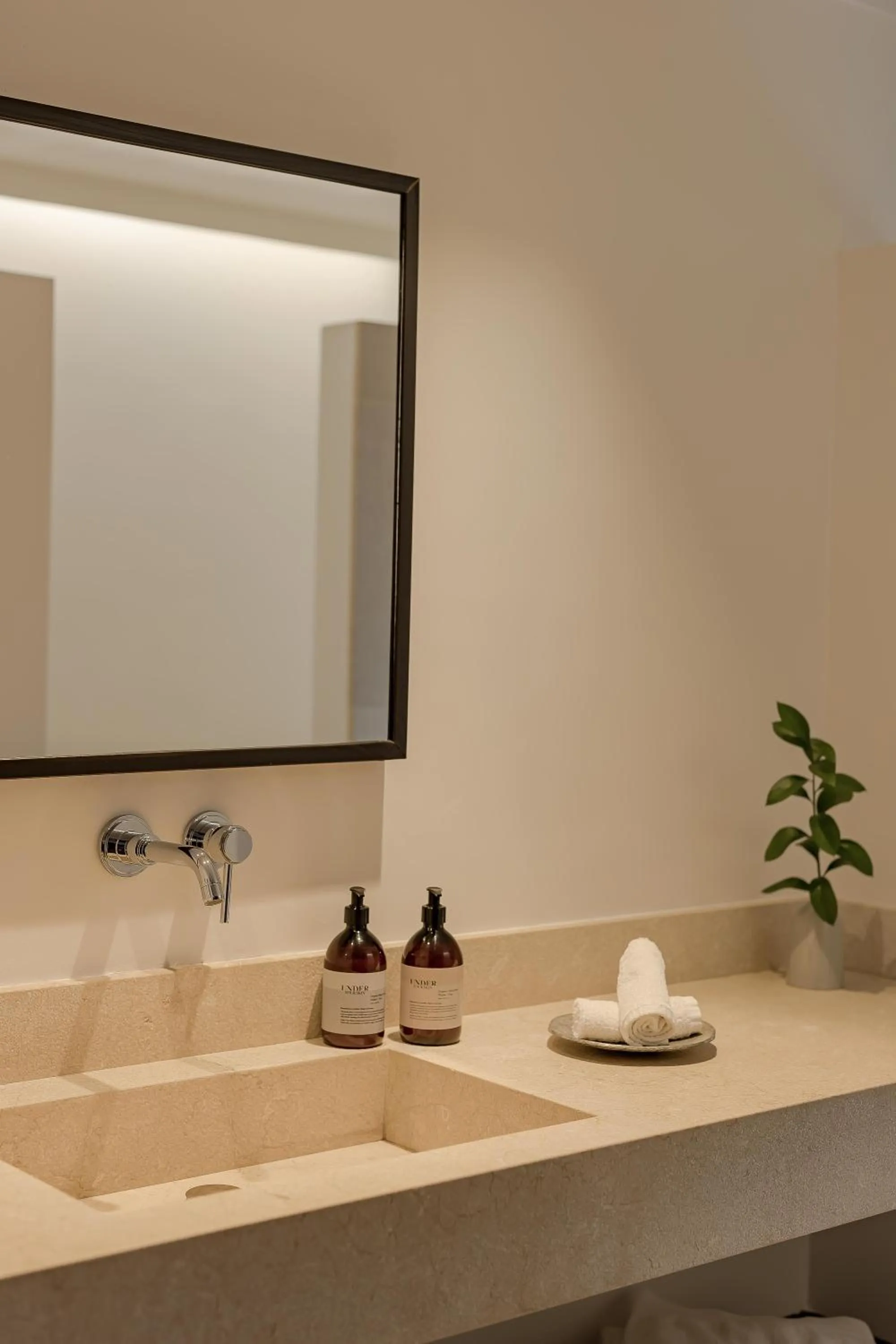 Bathroom in Cal Reiet Holistic Retreat