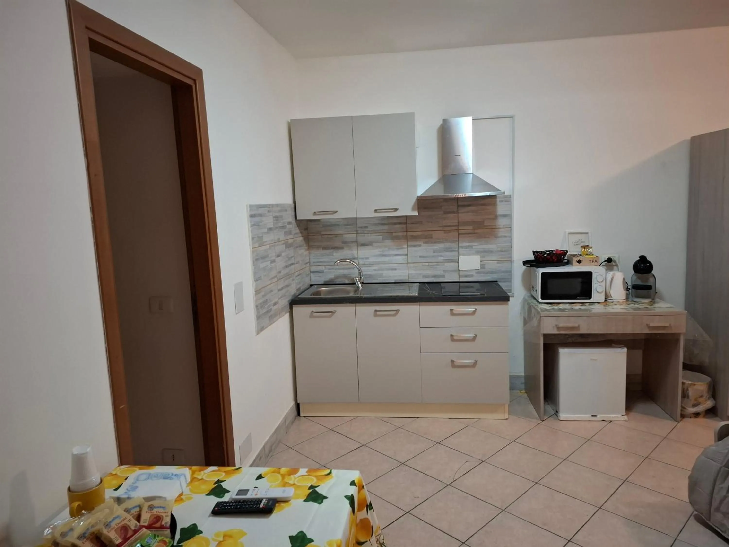 kitchen in B&B Le Lumìe " Bed end Kitchen"