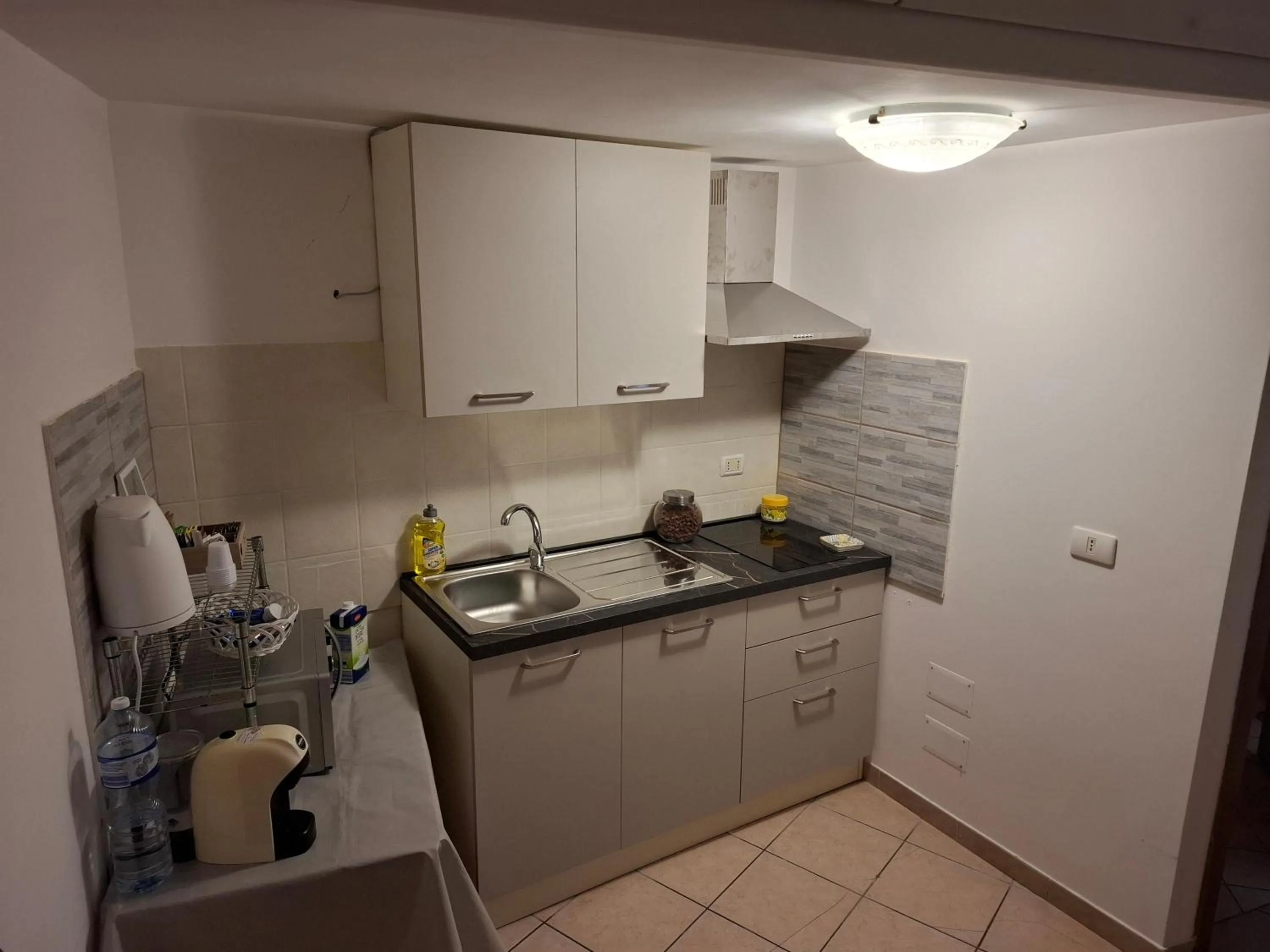 kitchen in B&B Le Lumìe " Bed end Kitchen"