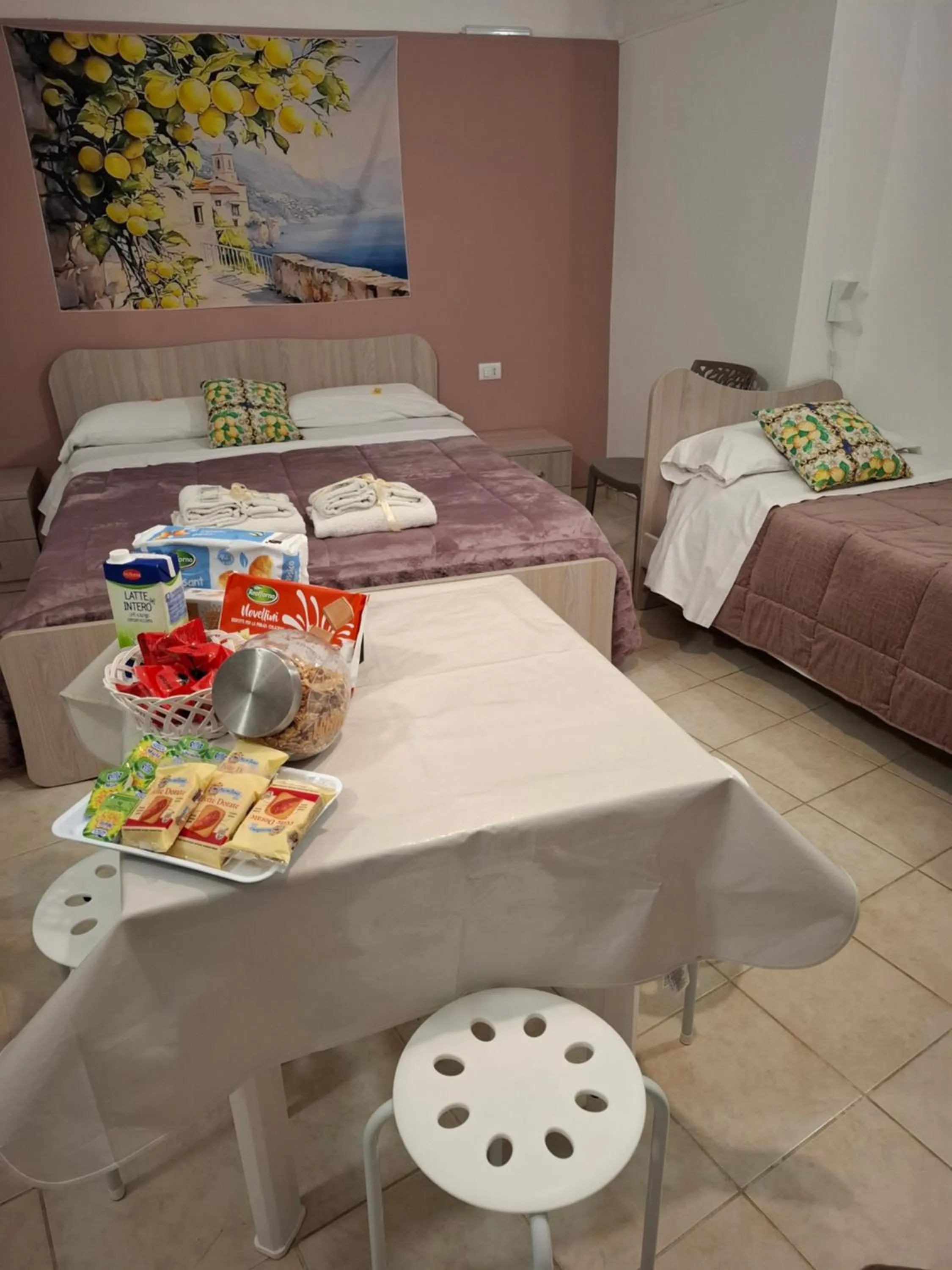 Bedroom, Bed in B&B Le Lumìe " Bed end Kitchen"