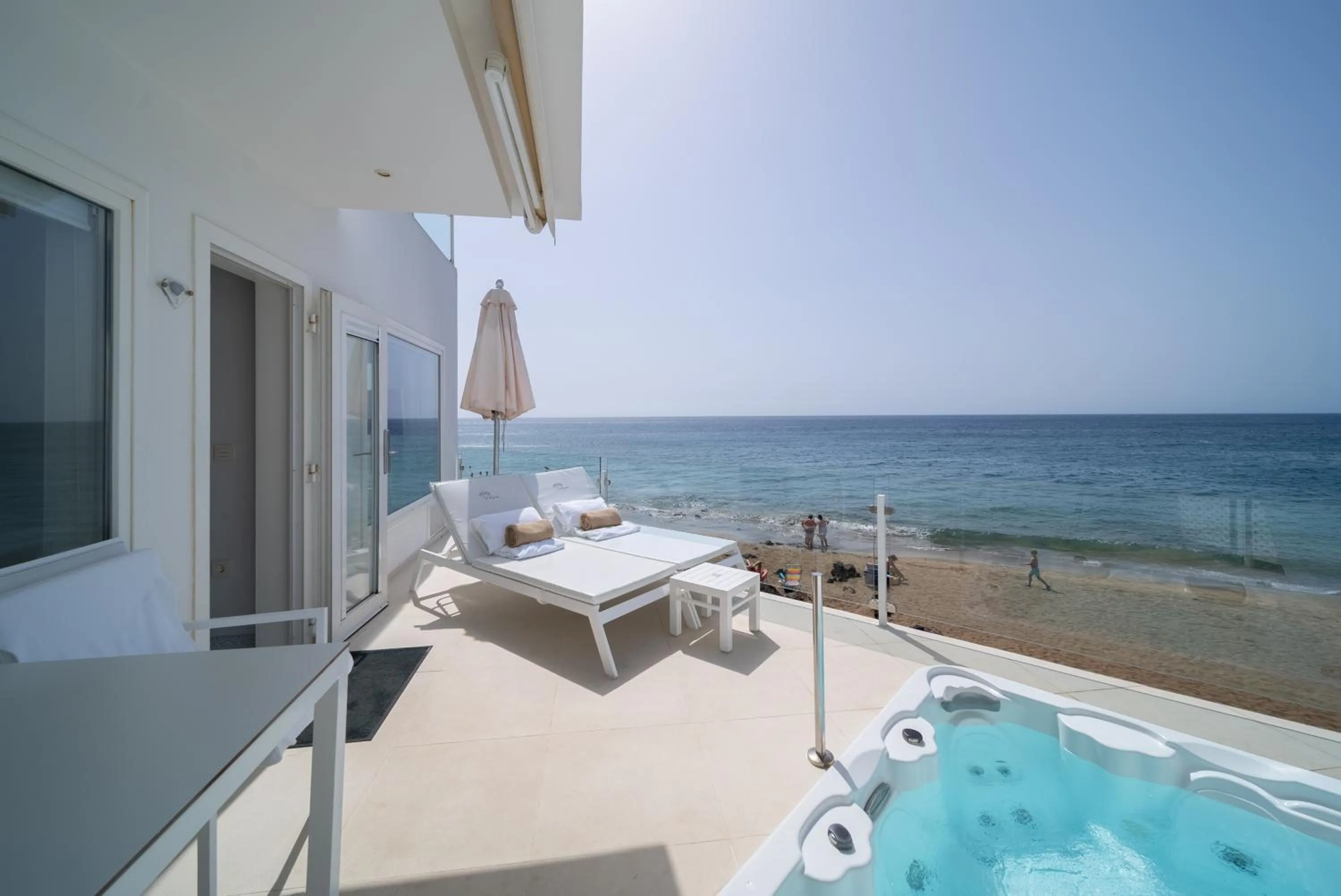 Lani's Suites de Luxe - Adults Only