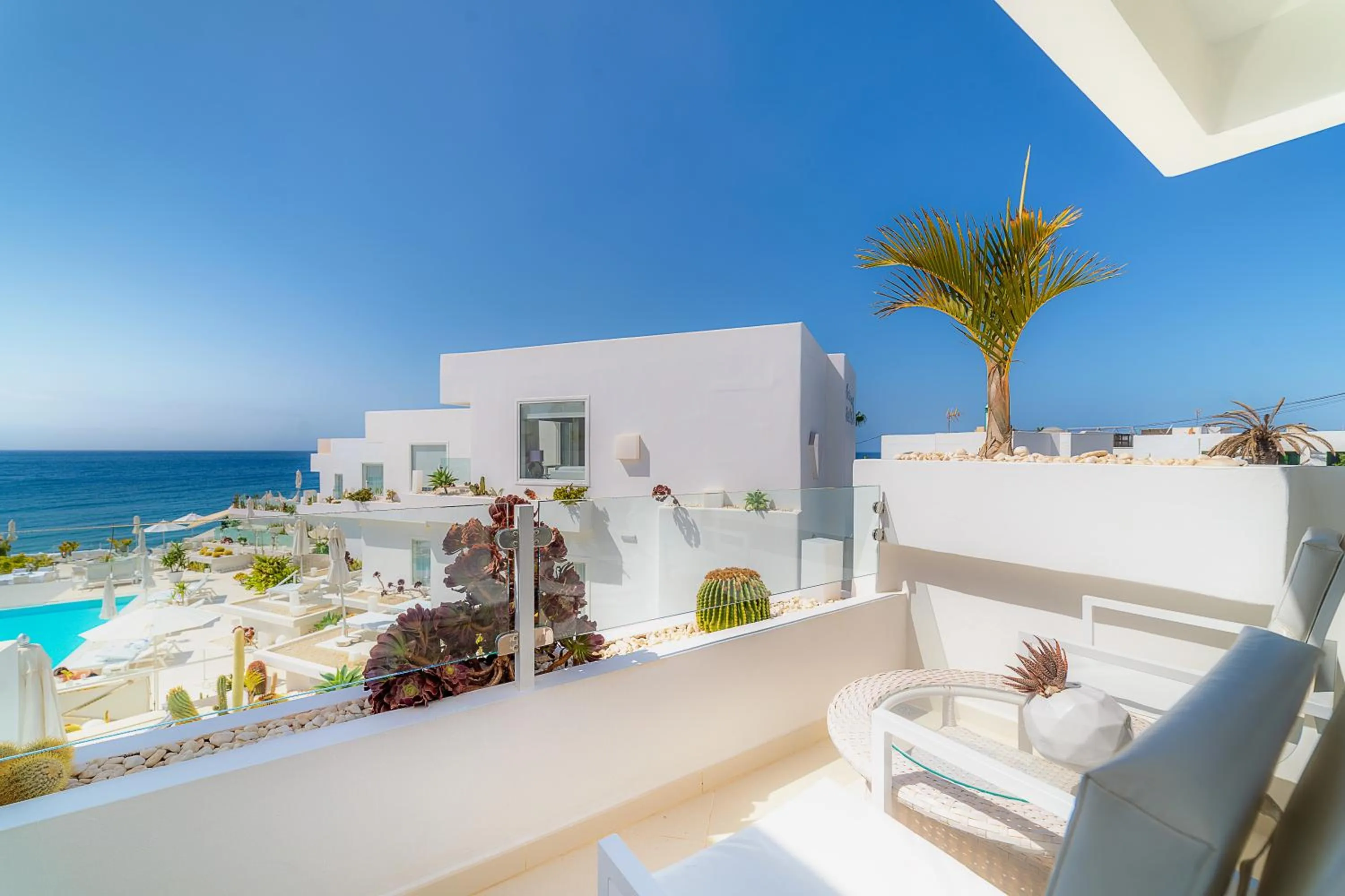 Property building in Lani's Suites de Luxe - Adults Only