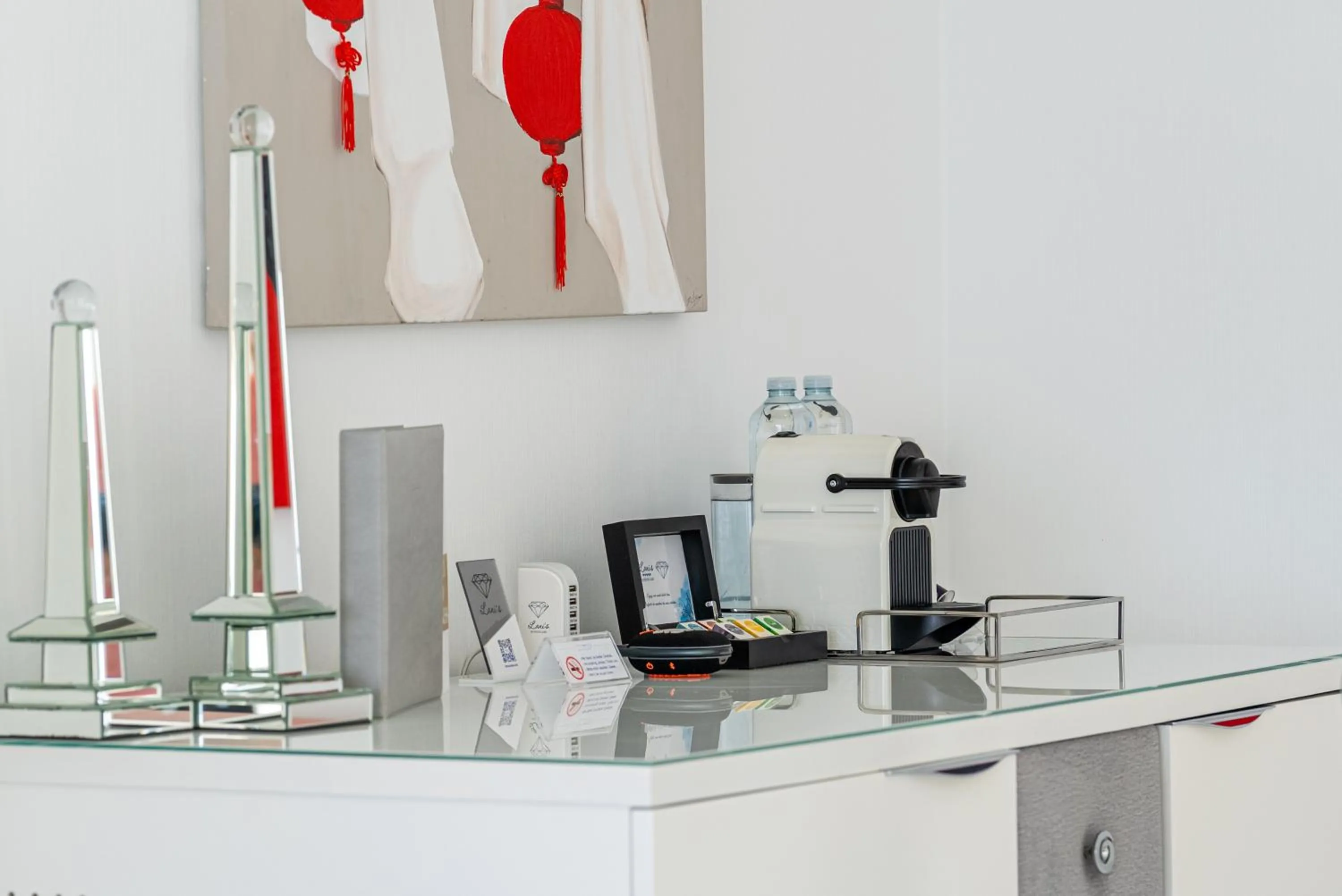 Lani's Suites de Luxe - Adults Only