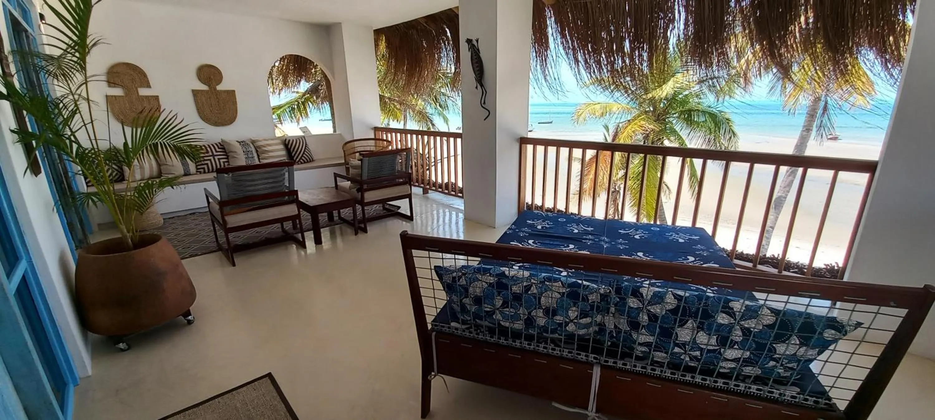 Deluxe Suite with Sea View in Baobab Beach Vilanculos