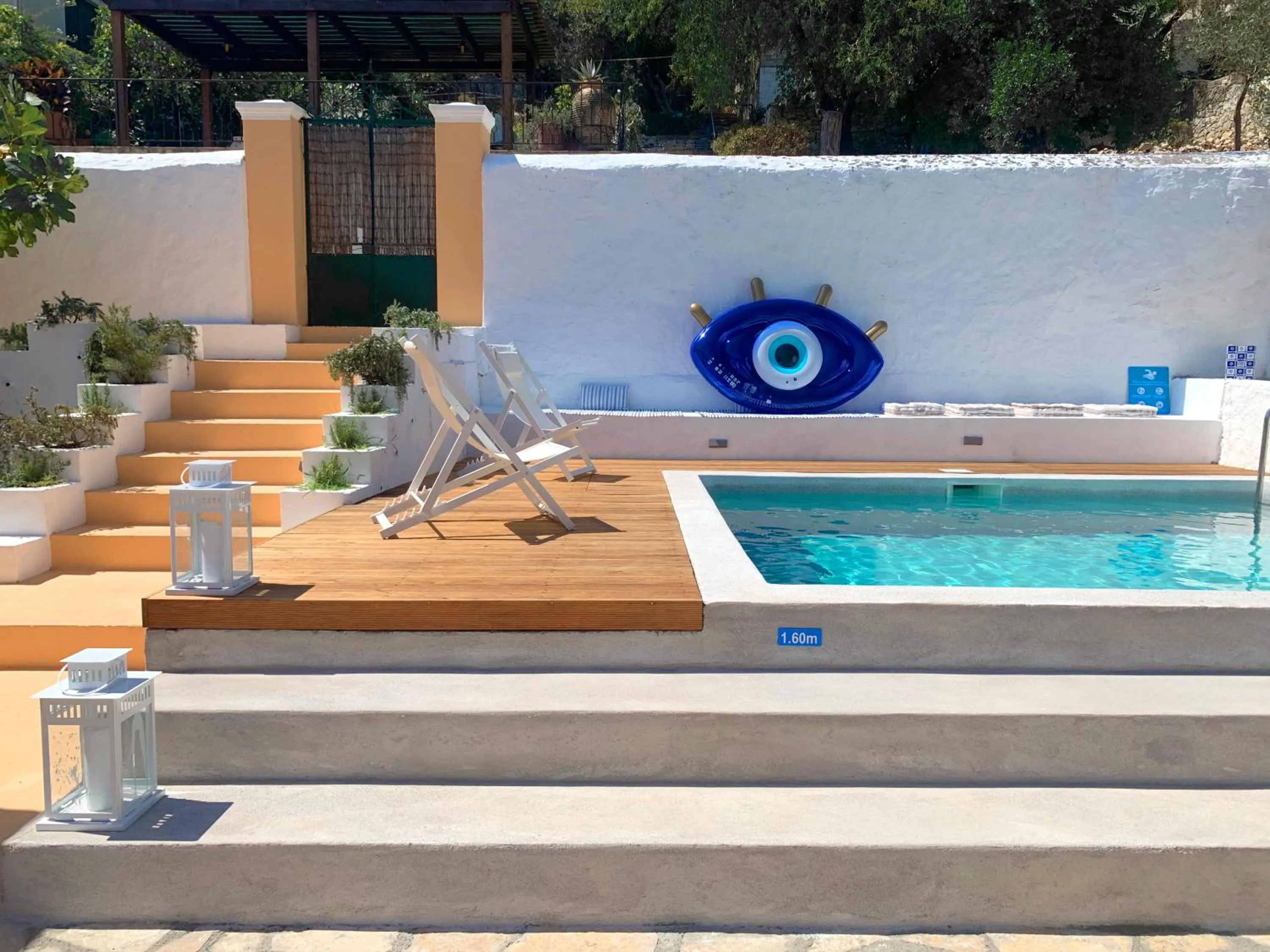 Property building in Theano Cottage