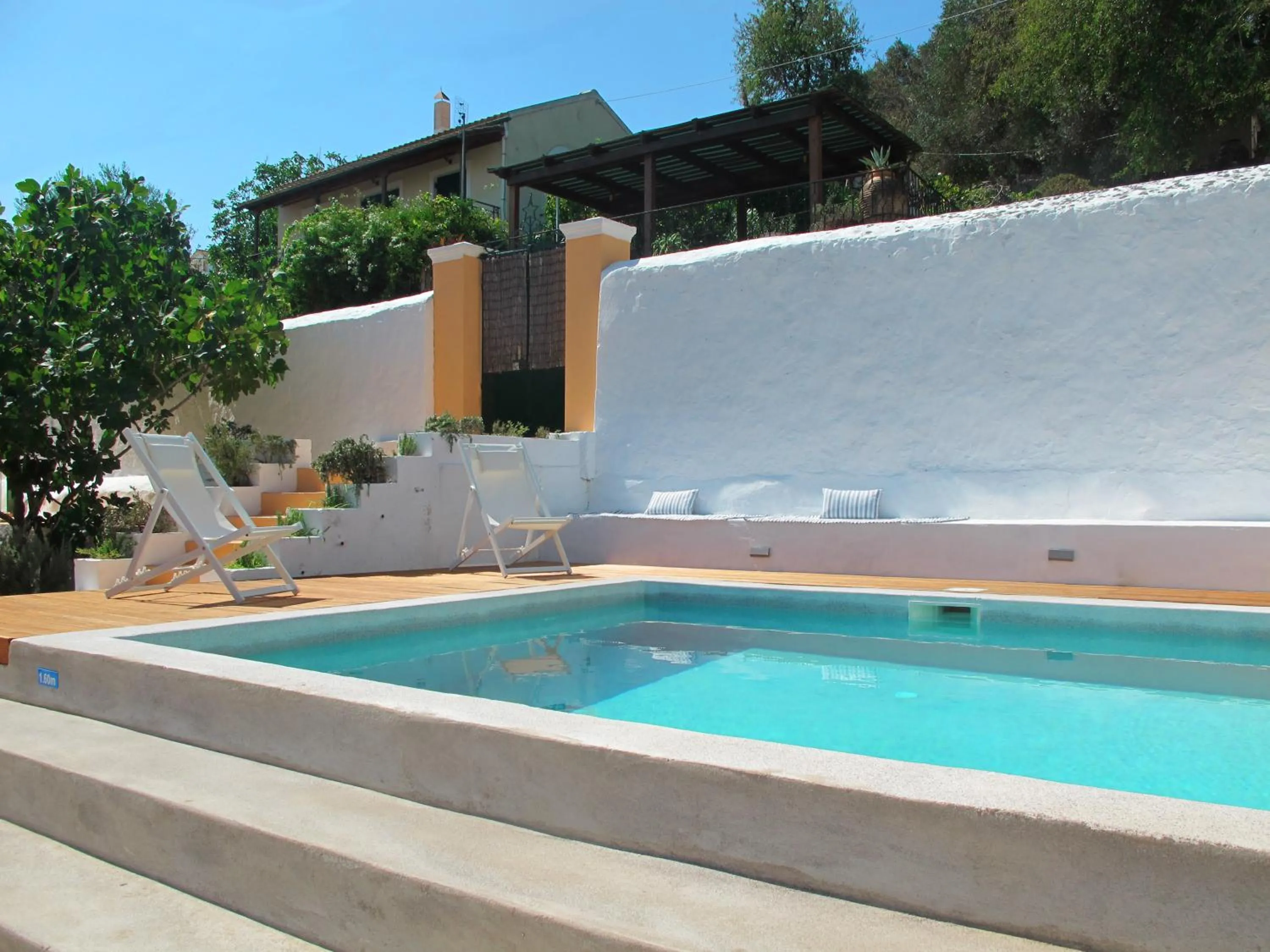 Property building in Theano Cottage