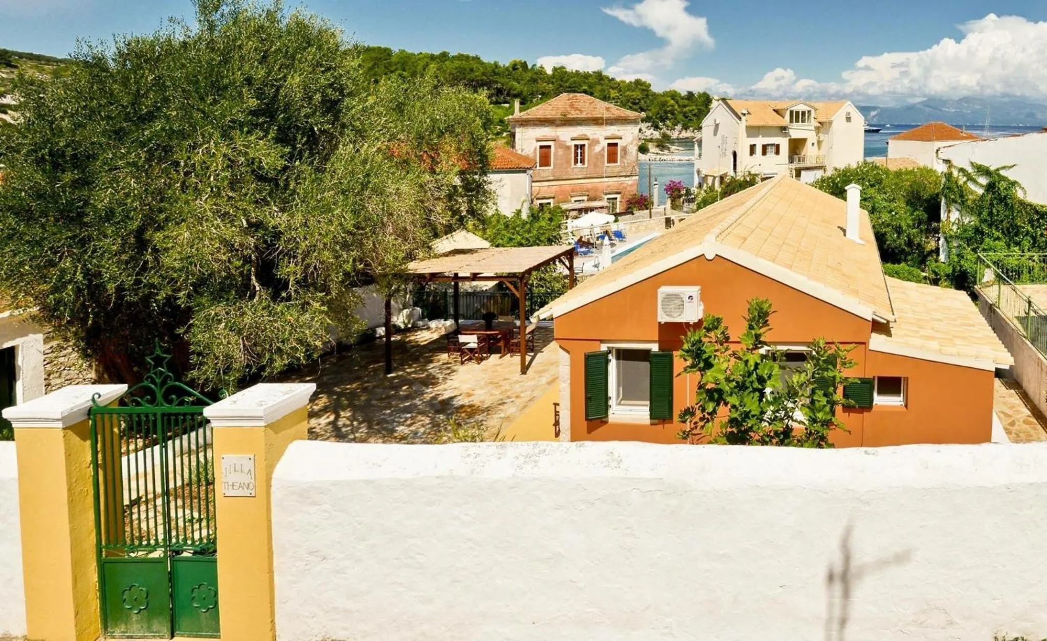 Theano Cottage