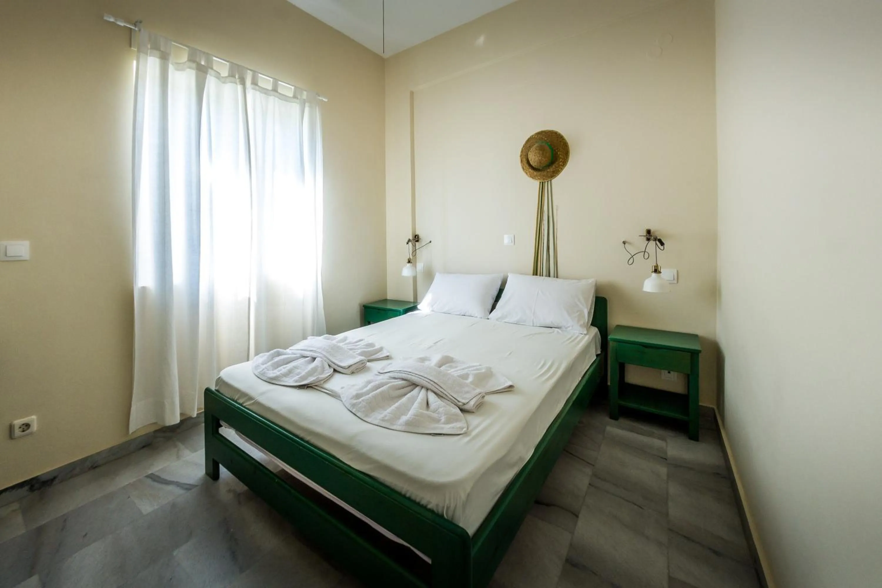 Bedroom, Bed in Galatea