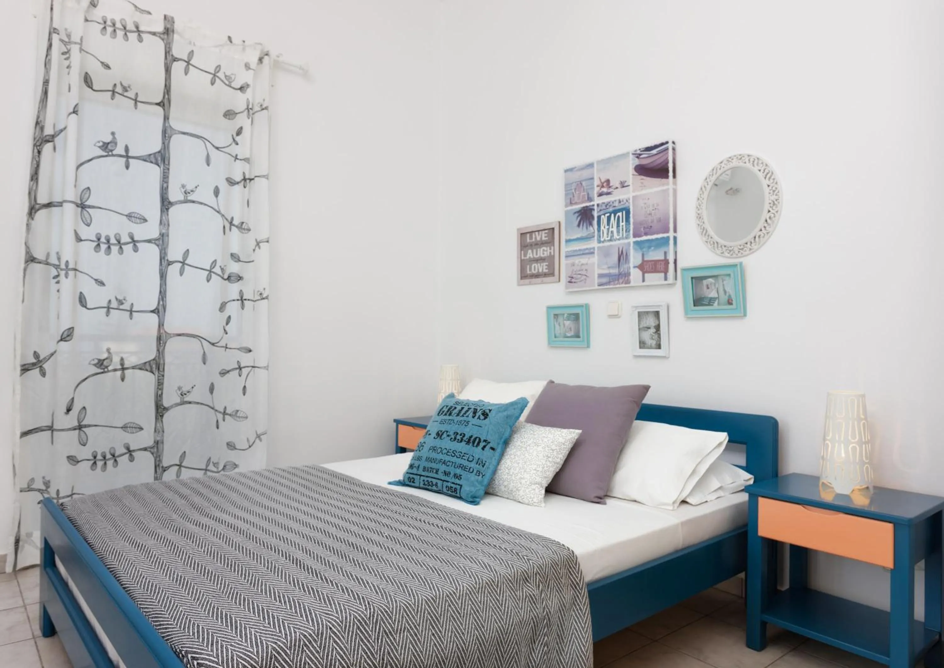 Bedroom, Bed in Galatea