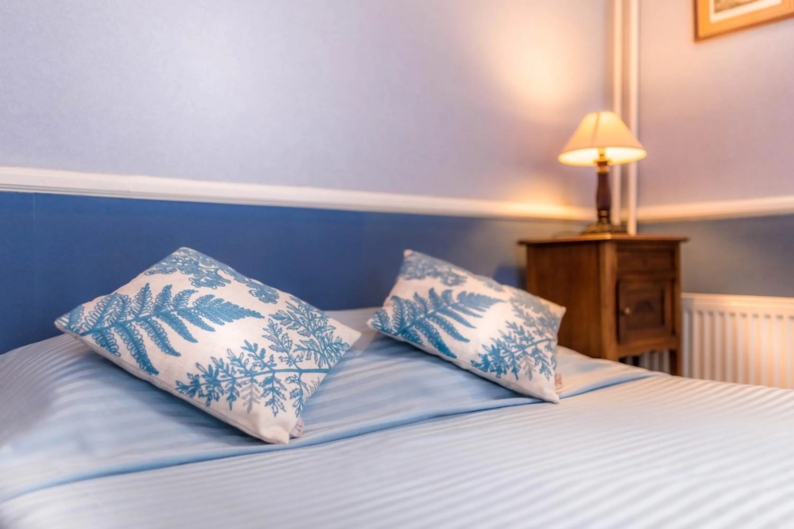 Bed in Hotel des Arts - Cite Bergere