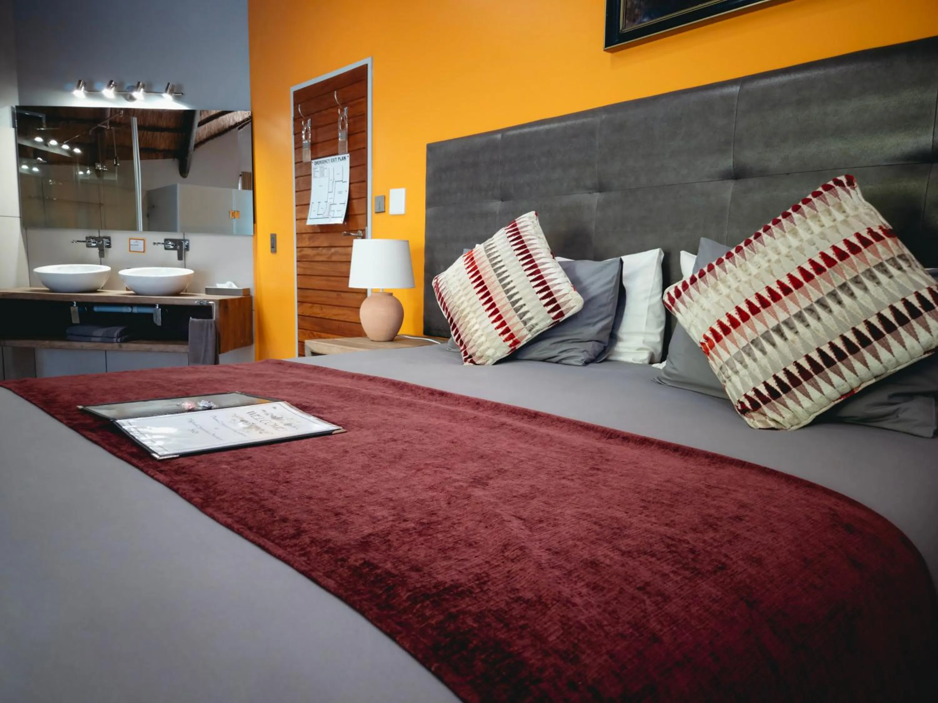 Bed in Highveld Splendour Boutique Bed and Breakfast