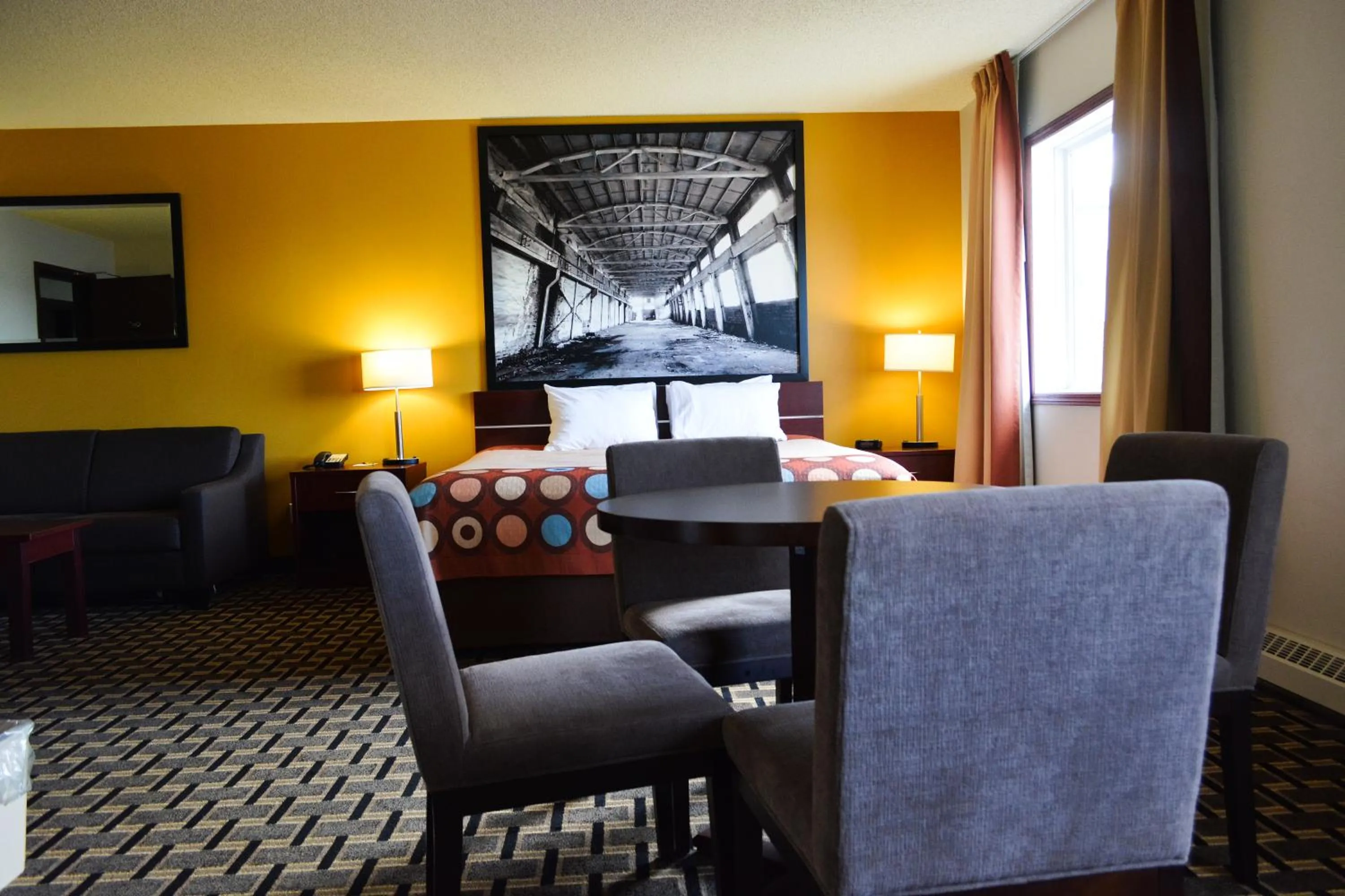 Bedroom in Super 8 by Wyndham Fox Creek