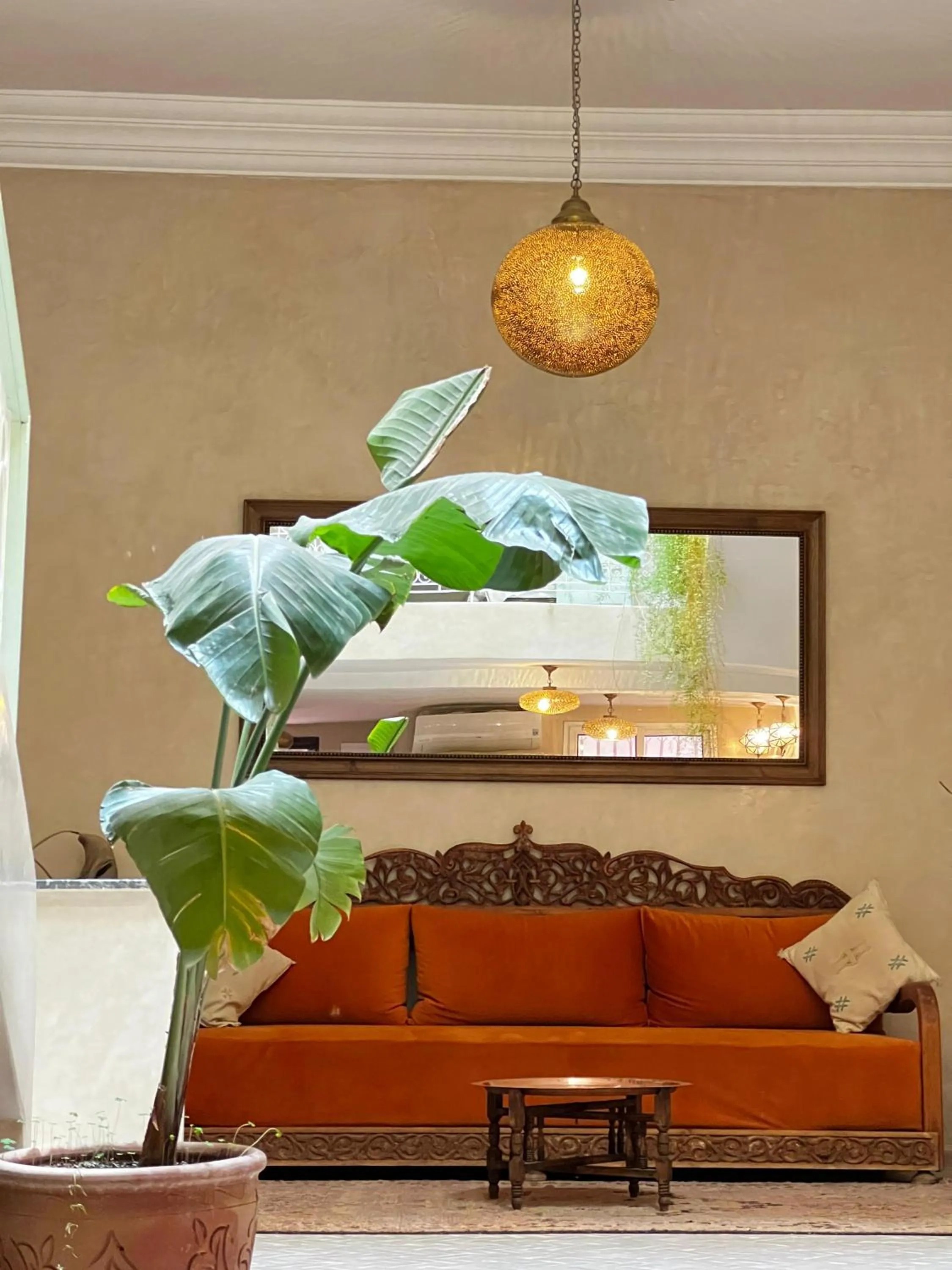 Living room in Riad with 3 Swimming Pools