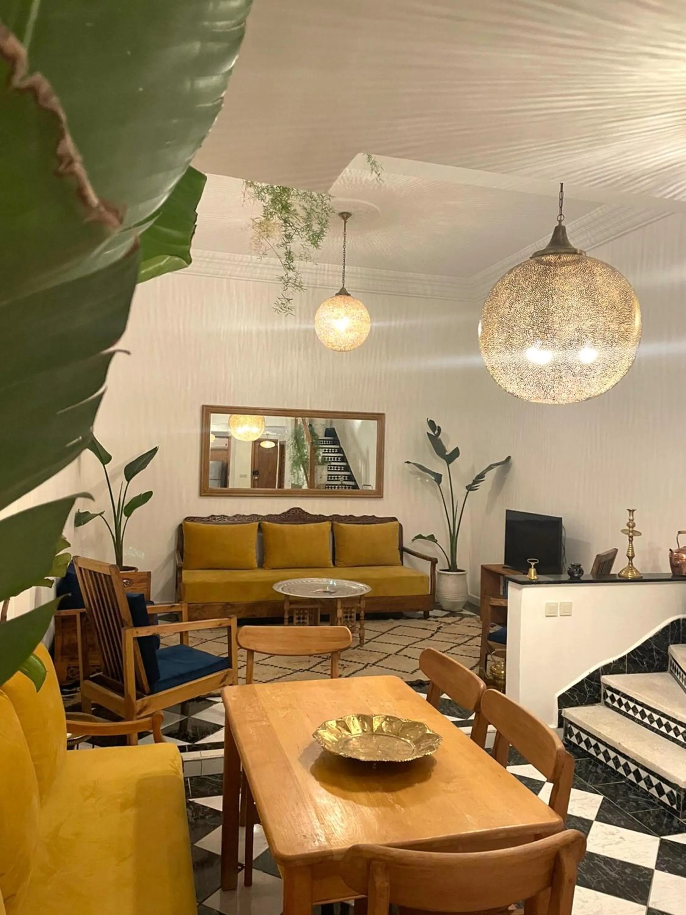 TV and multimedia in Riad with 3 Swimming Pools