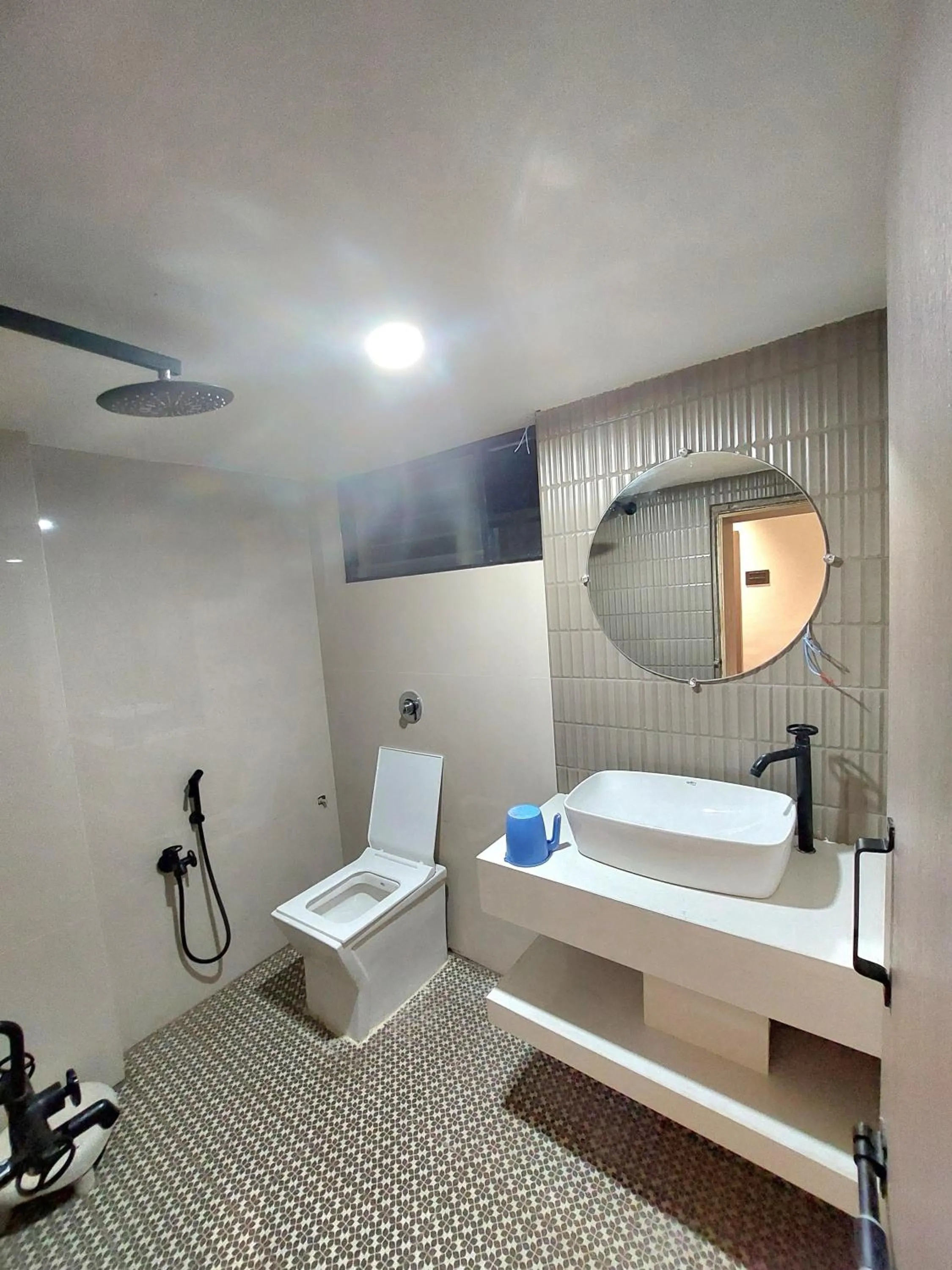 Hotel Neelam