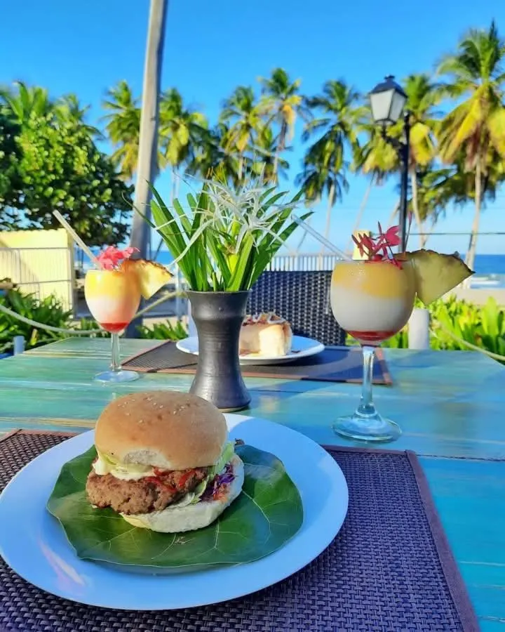 Hesperia Playa el Agua