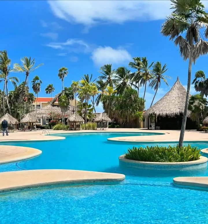 Hesperia Playa el Agua