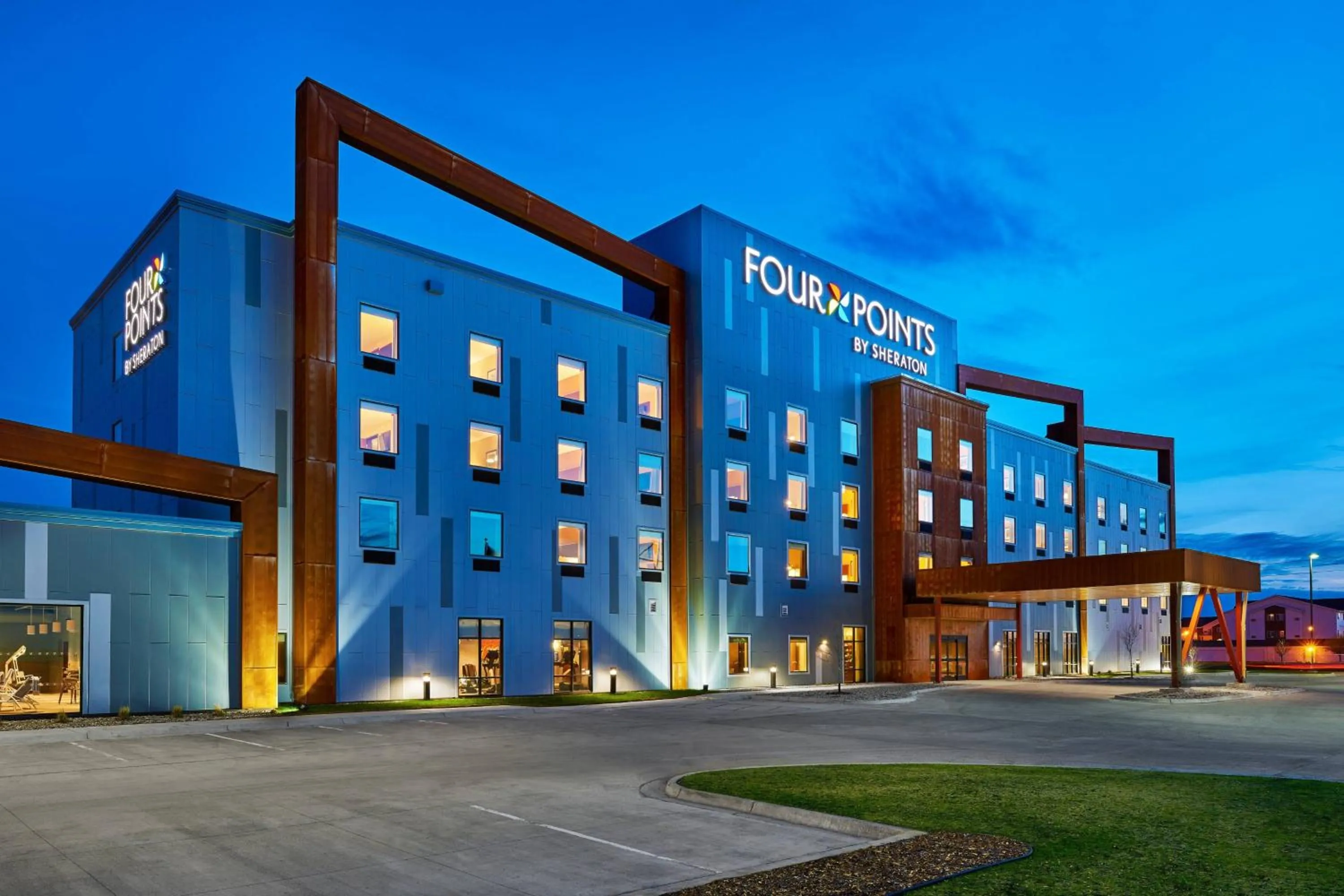 Property building in Four Points by Sheraton Fargo Medical Center