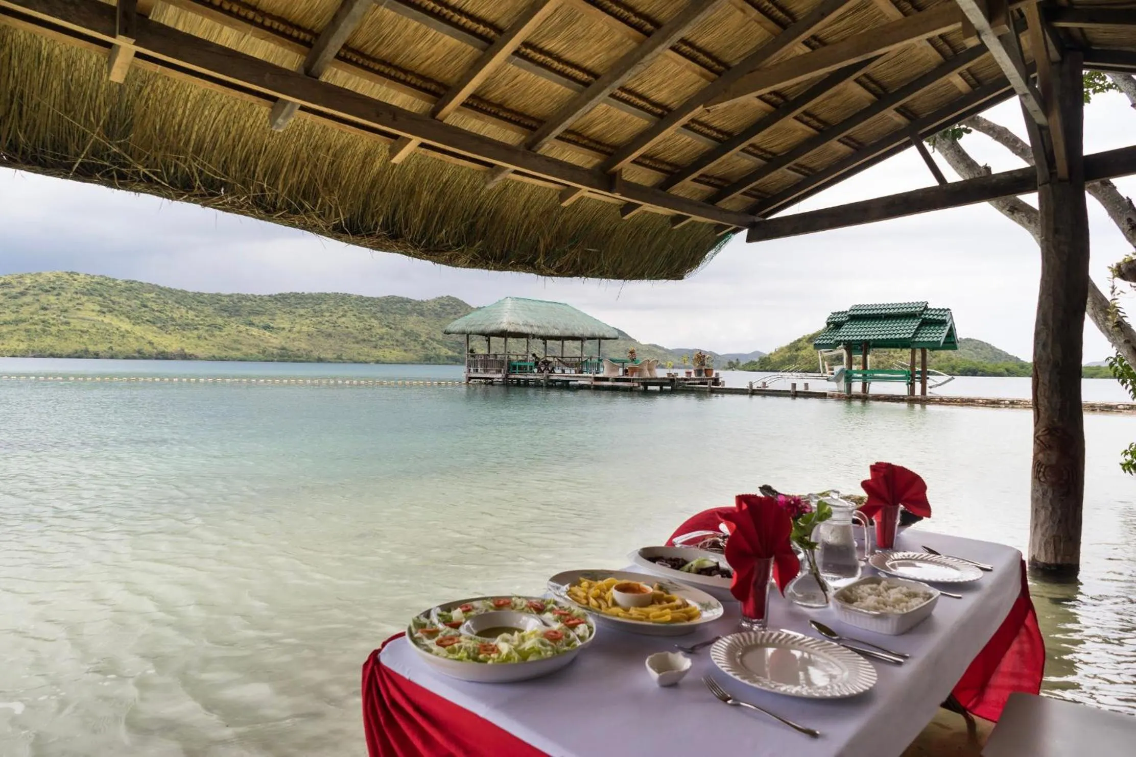 Restaurant/places to eat in La Estancia Busuanga