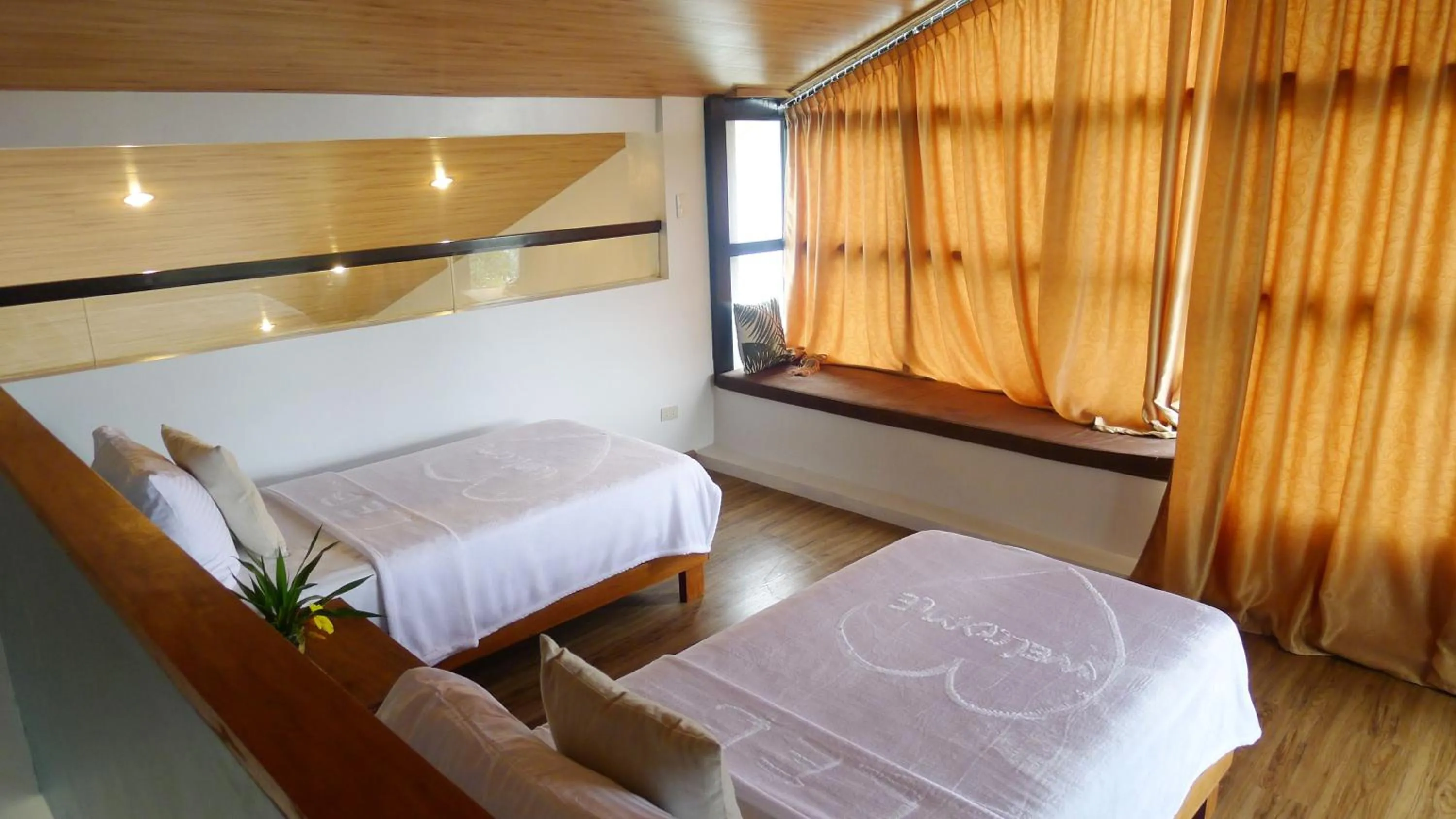 Bed in La Estancia Busuanga