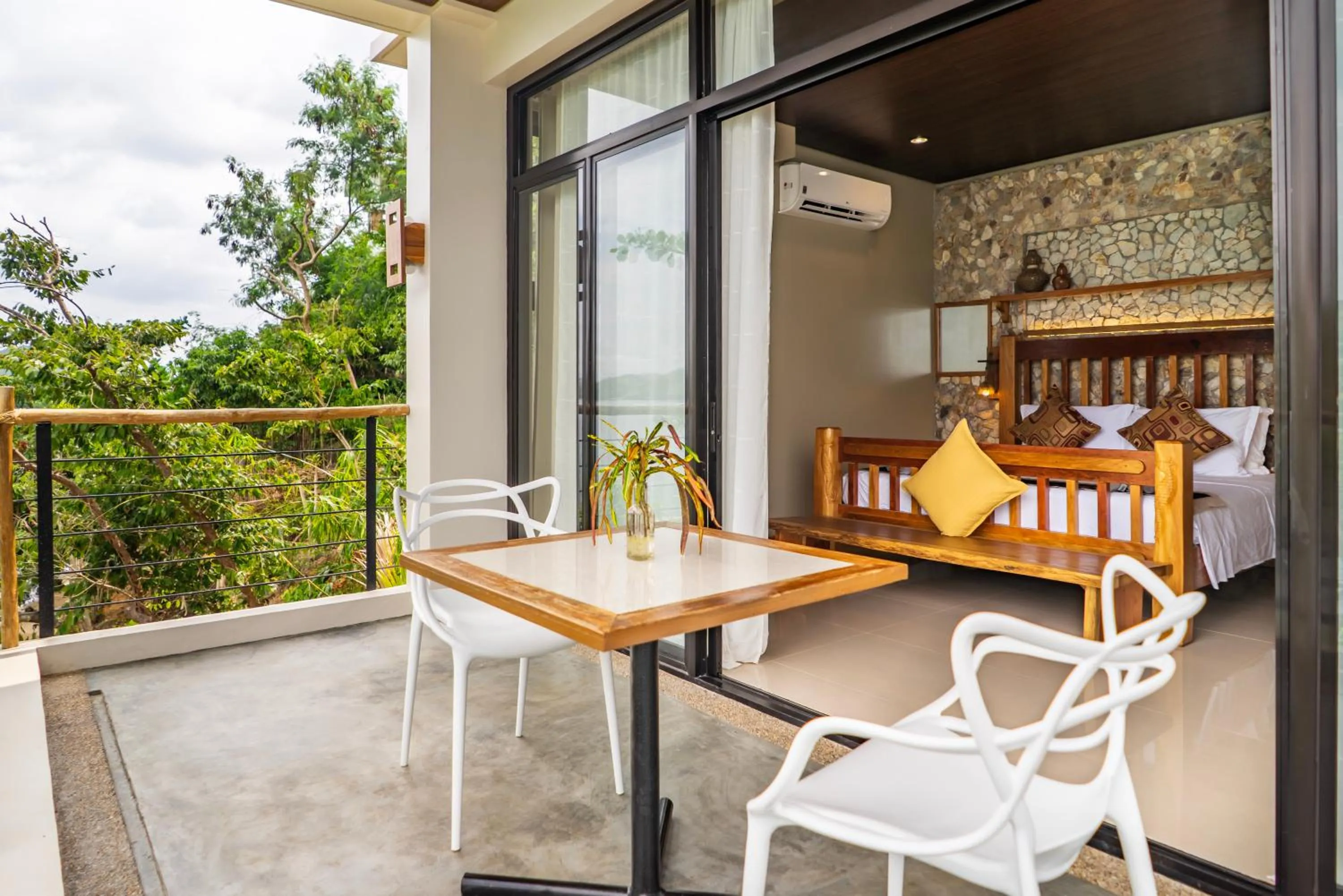 Patio in La Estancia Busuanga