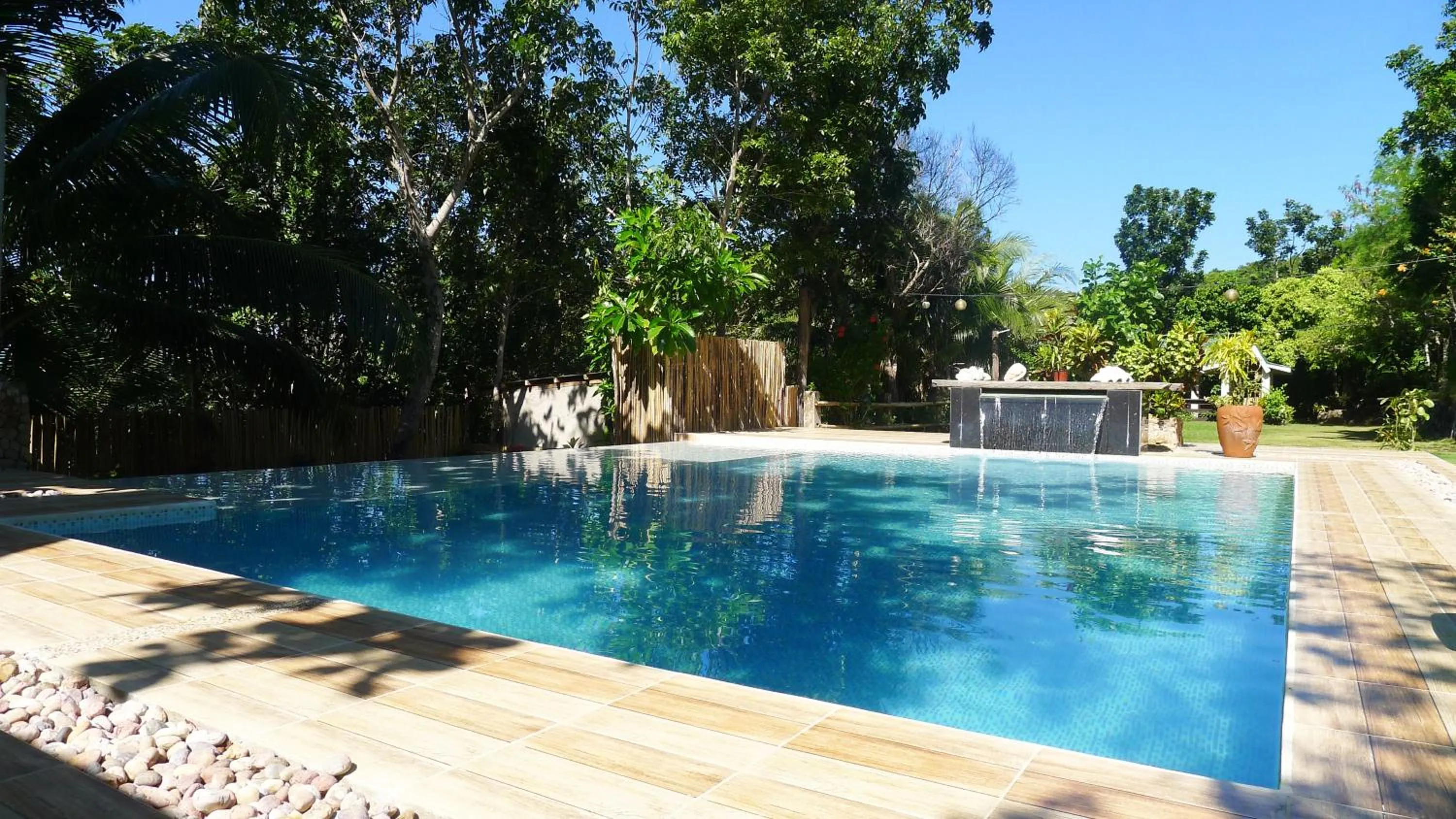 Swimming pool in La Estancia Busuanga