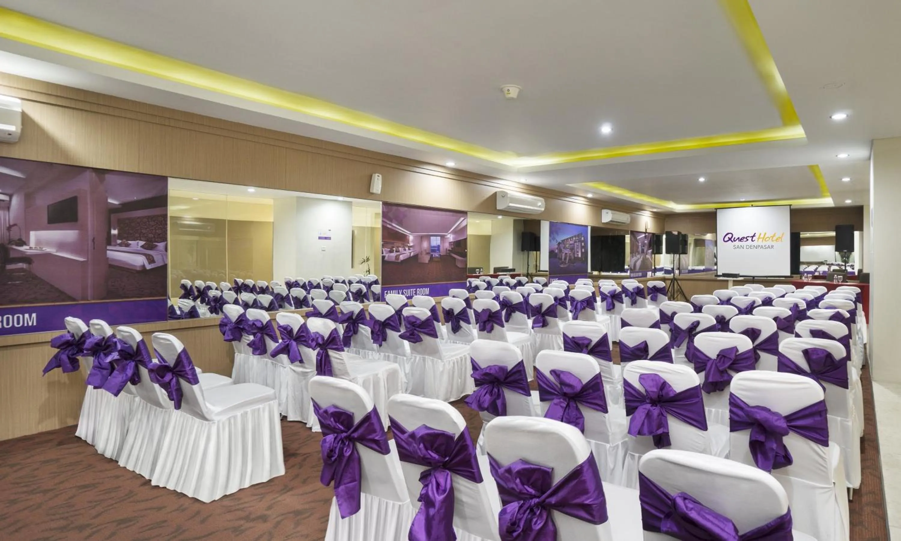 Meeting/conference room in Quest San Denpasar by ASTON