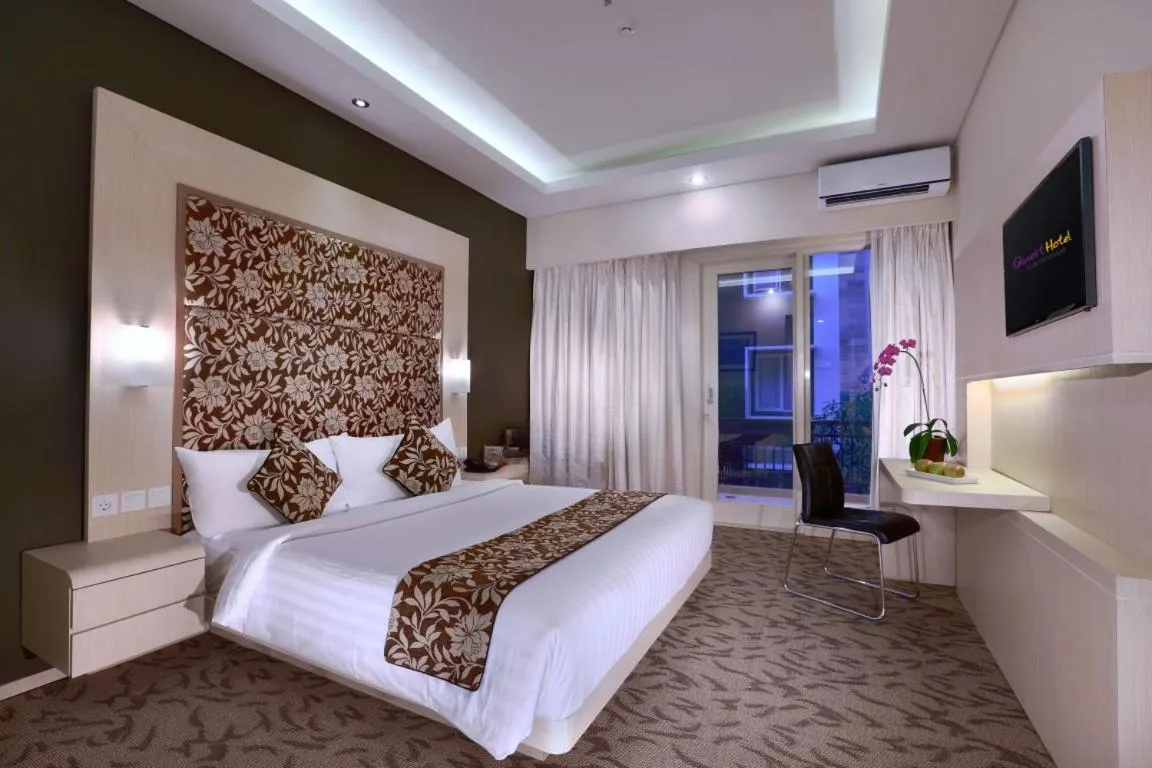 Bedroom, Bed in Quest San Denpasar by ASTON