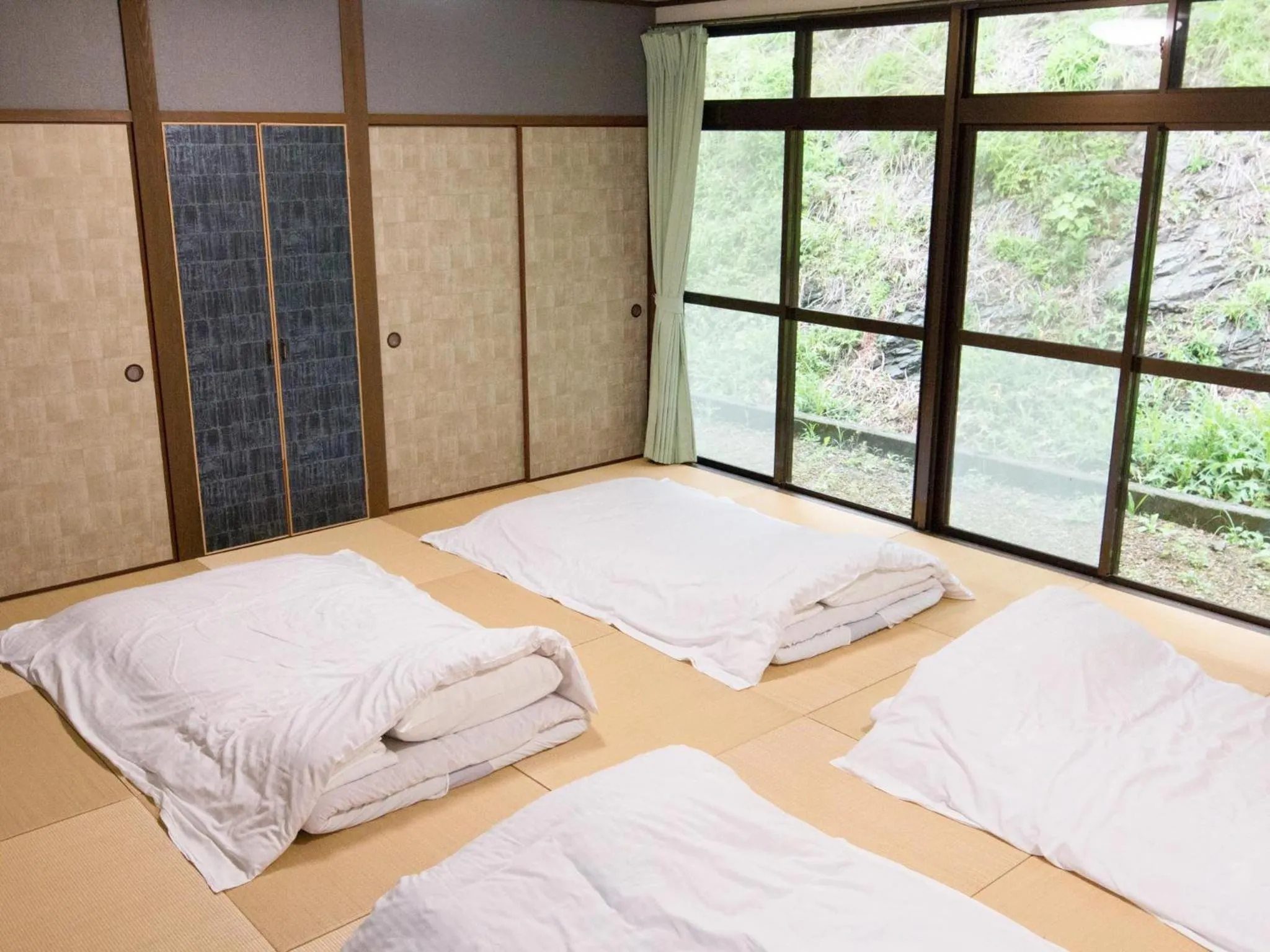 Bed in Hotel Caretta