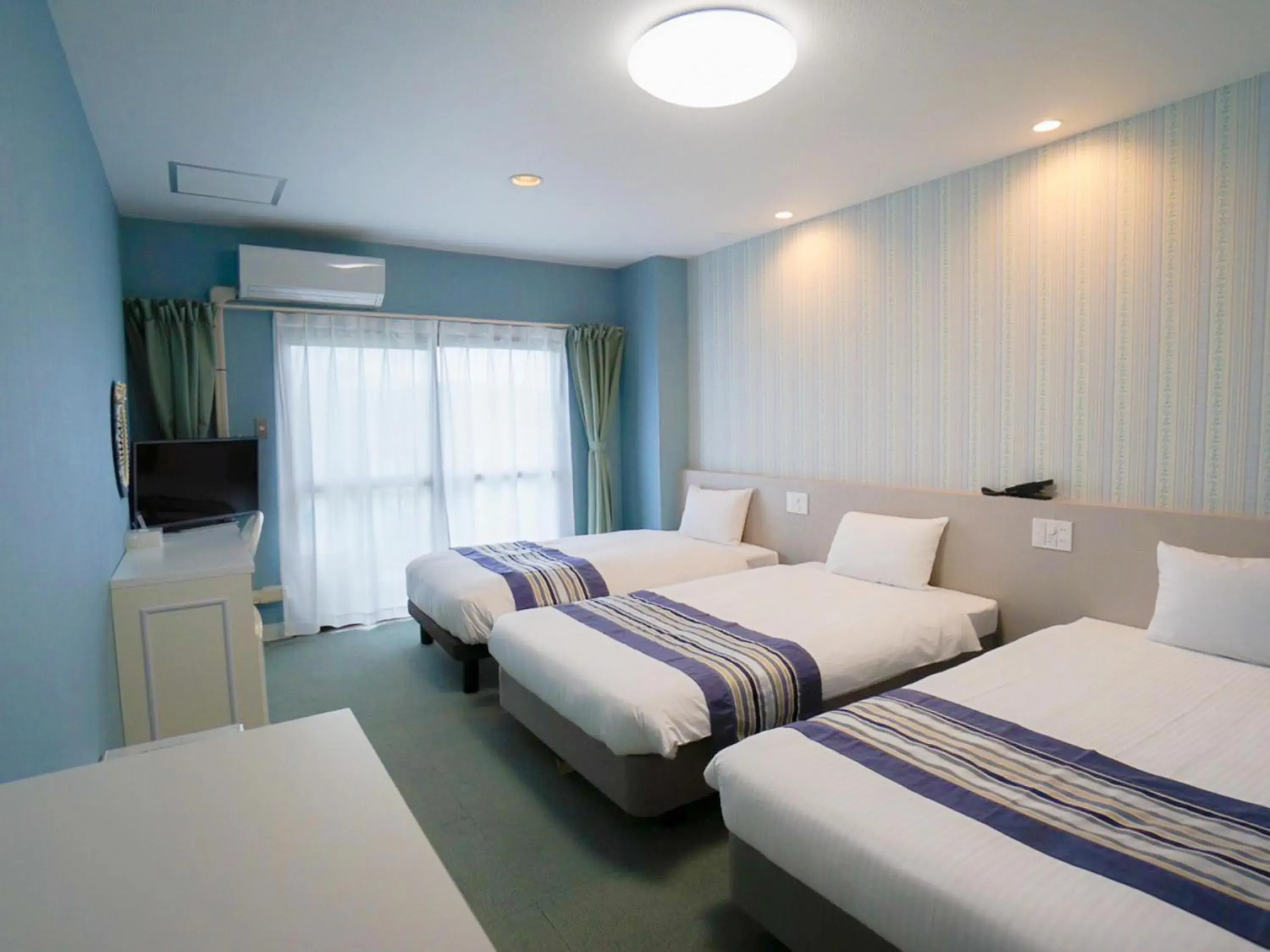 Family Room - single occupancy in Hotel Caretta Family Room - single occupancy in Hotel Caretta