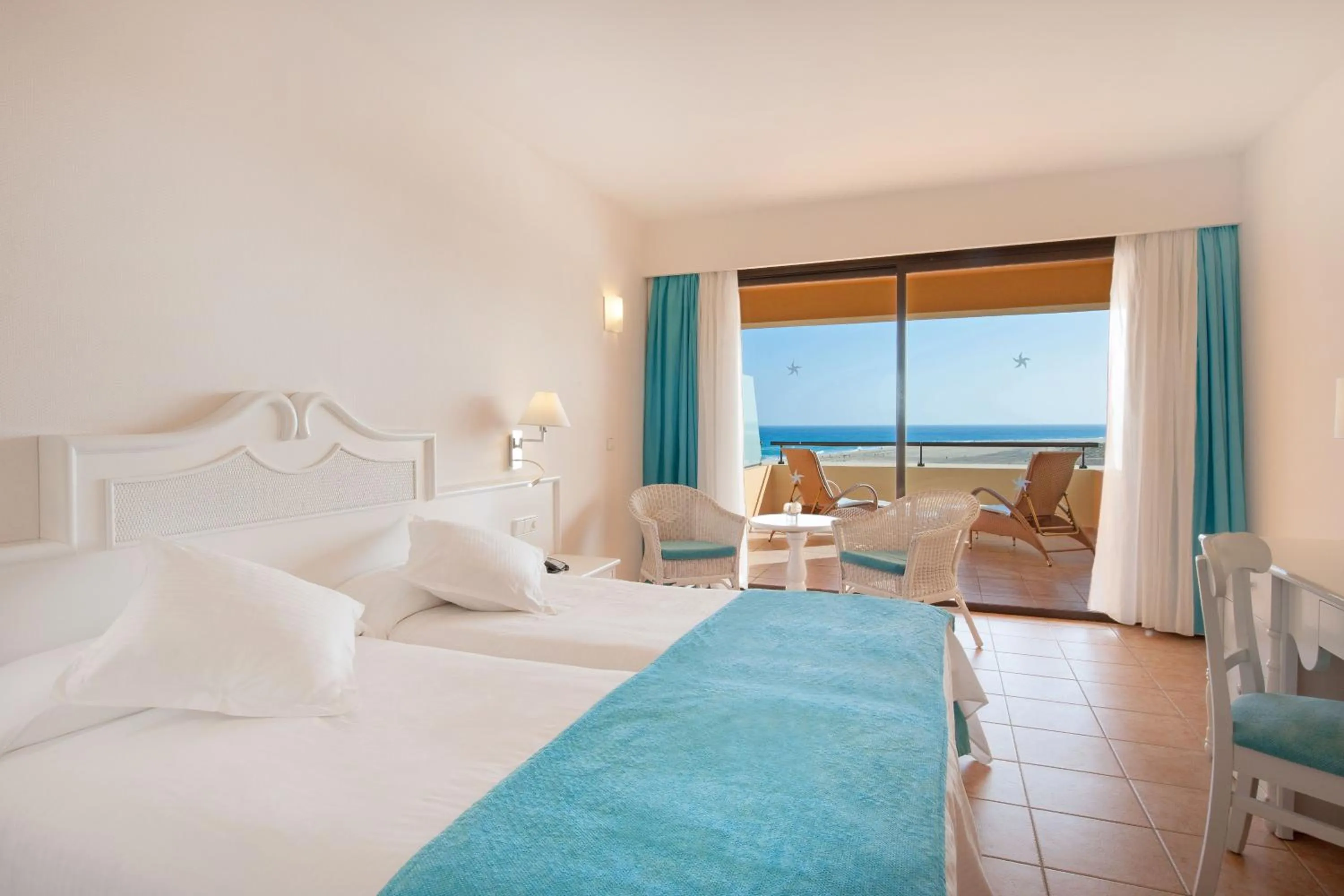Bedroom, Bed in Iberostar Waves Playa Gaviotas All Inclusive