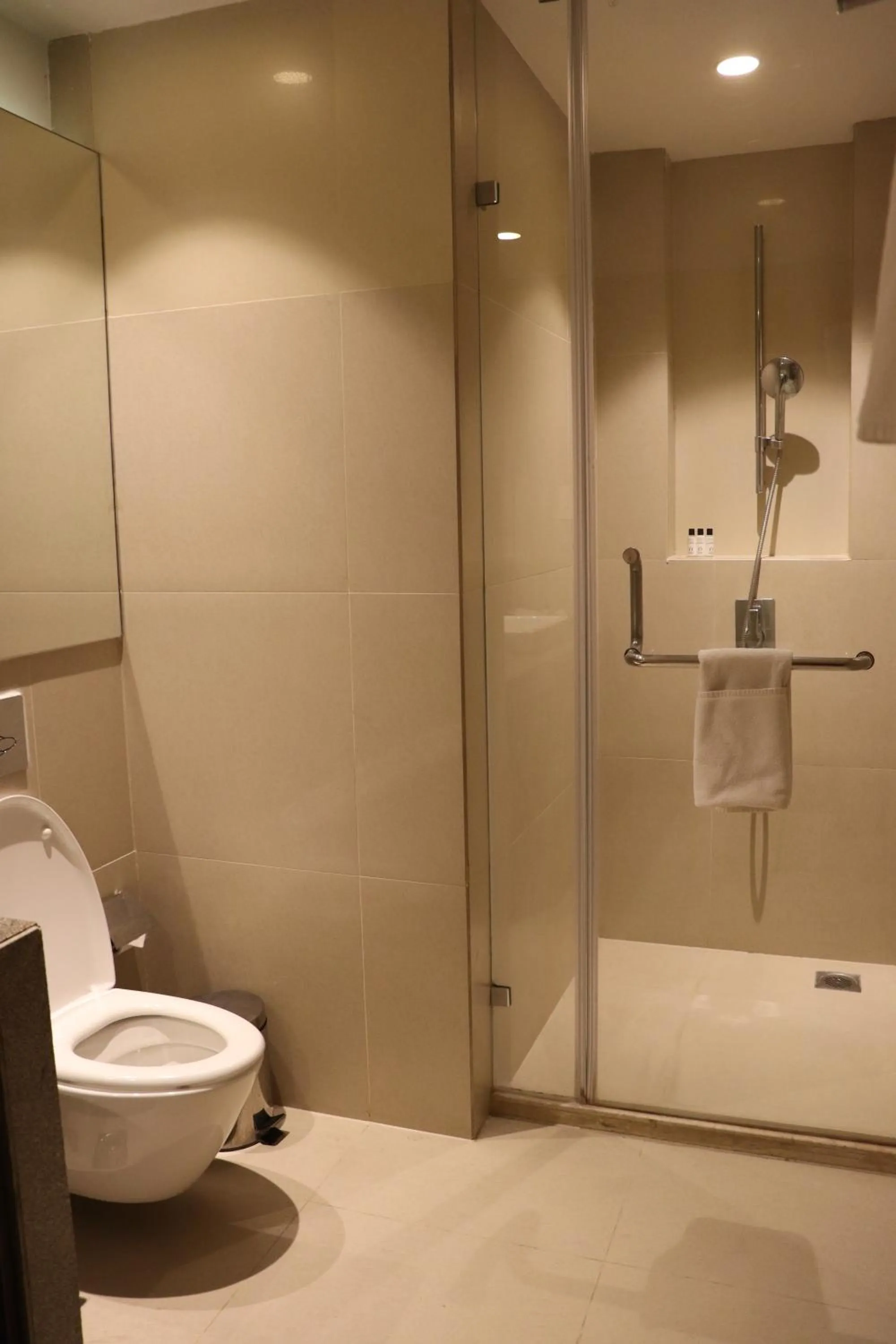 Bathroom in Oakwood Residence Kapil Hyderabad