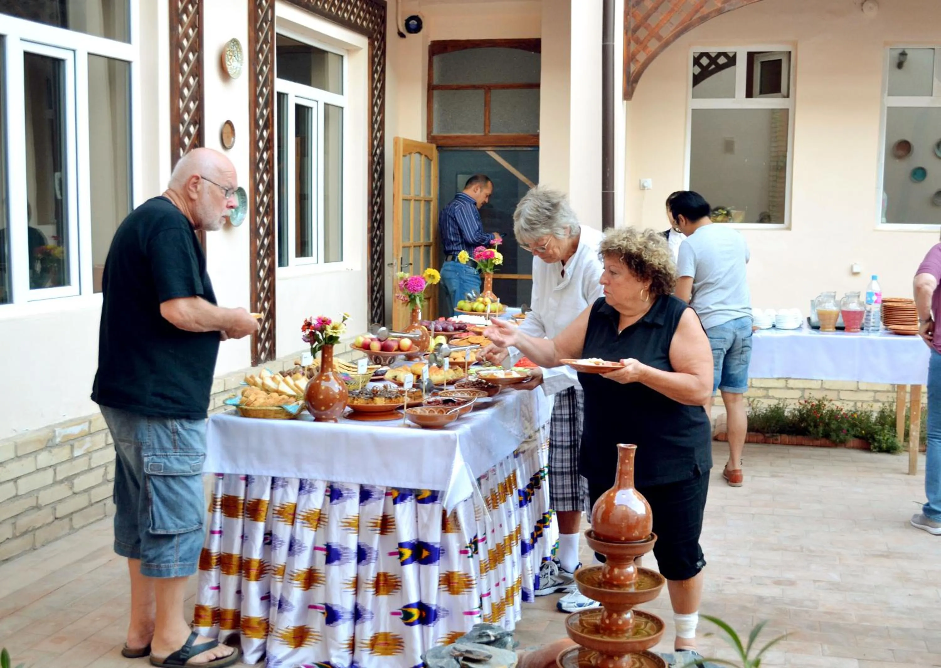 Buffet breakfast in Arkanchi Hotel