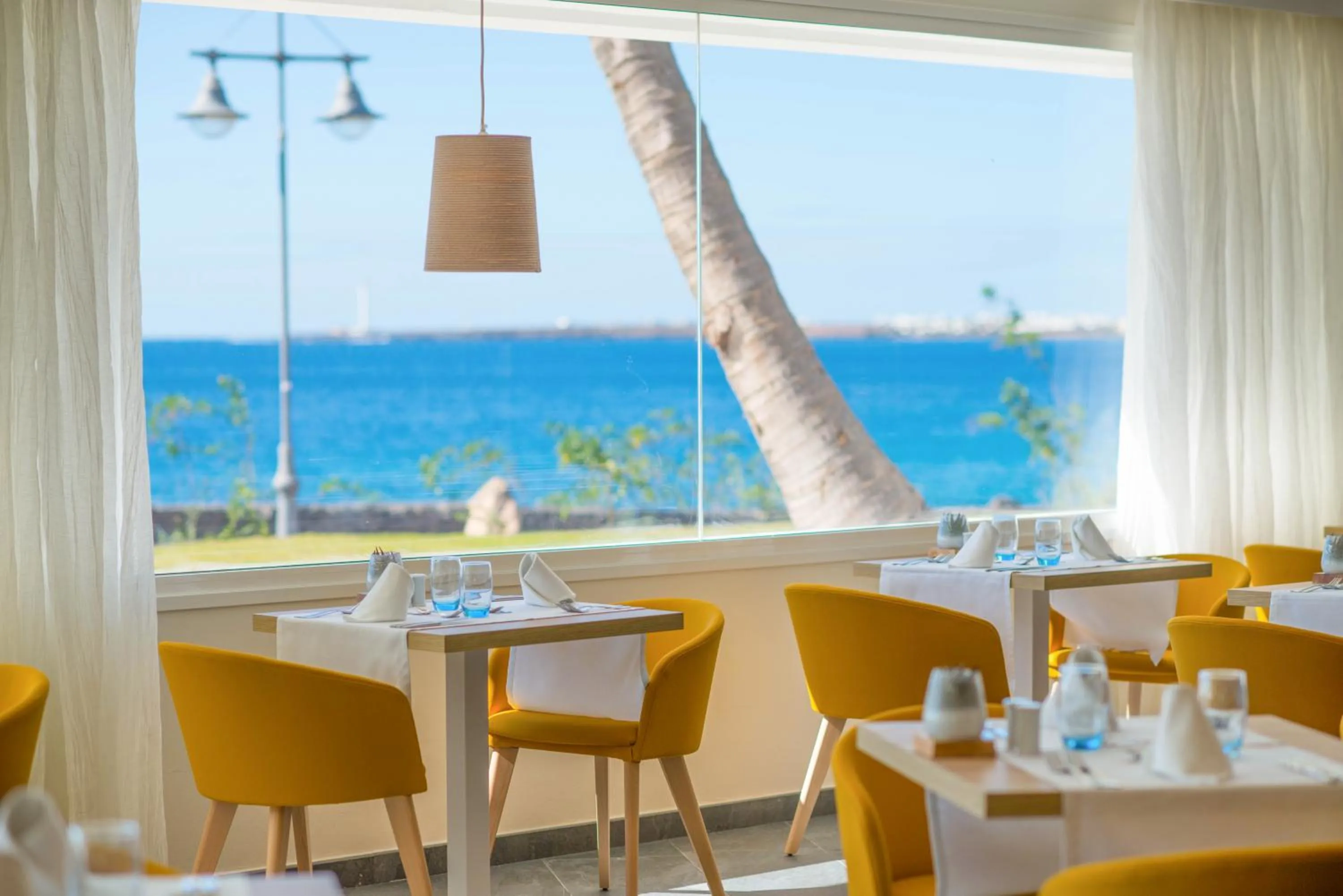 Restaurant/places to eat in Iberostar Selection Lanzarote Park
