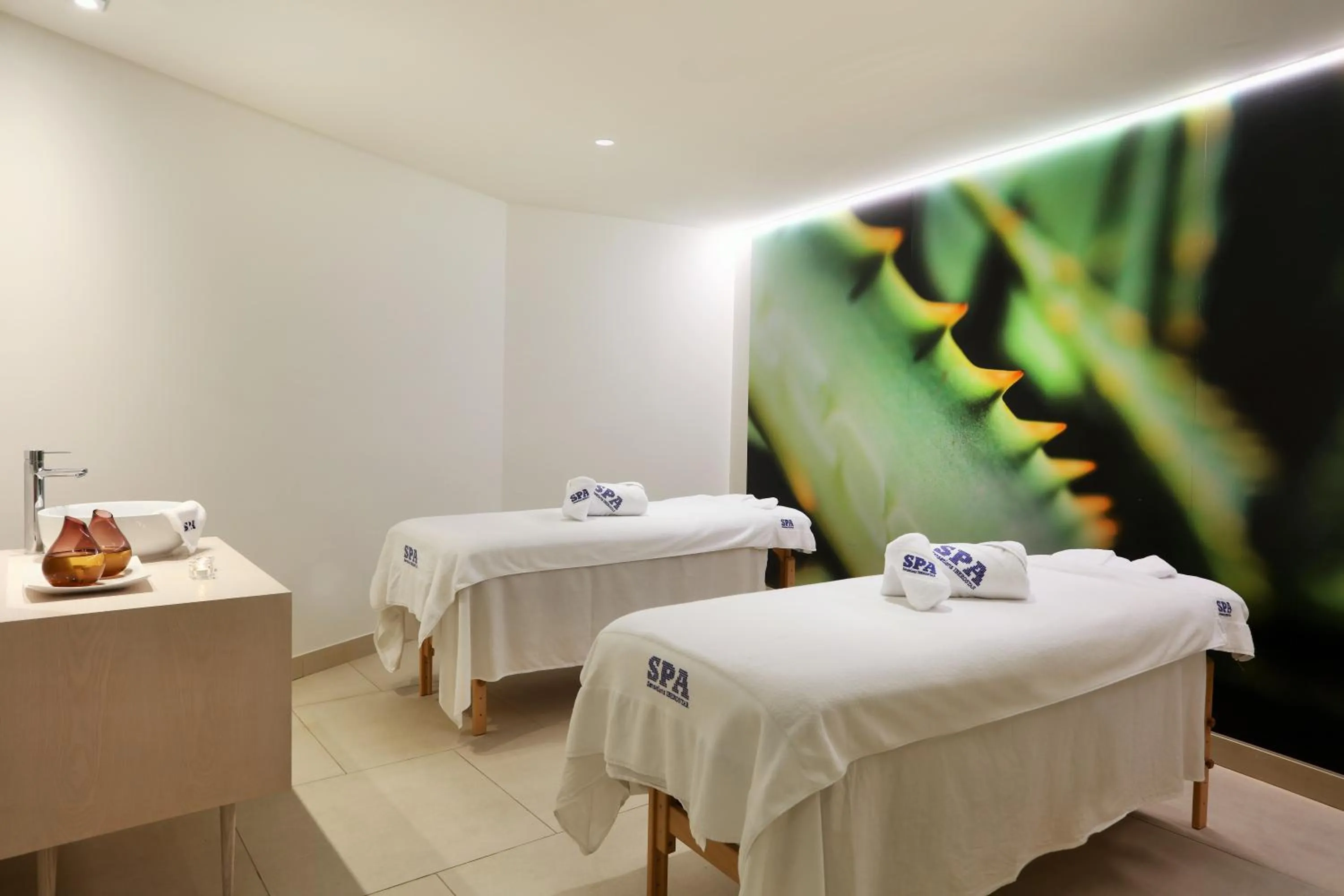 Massage in Iberostar Selection Lanzarote Park