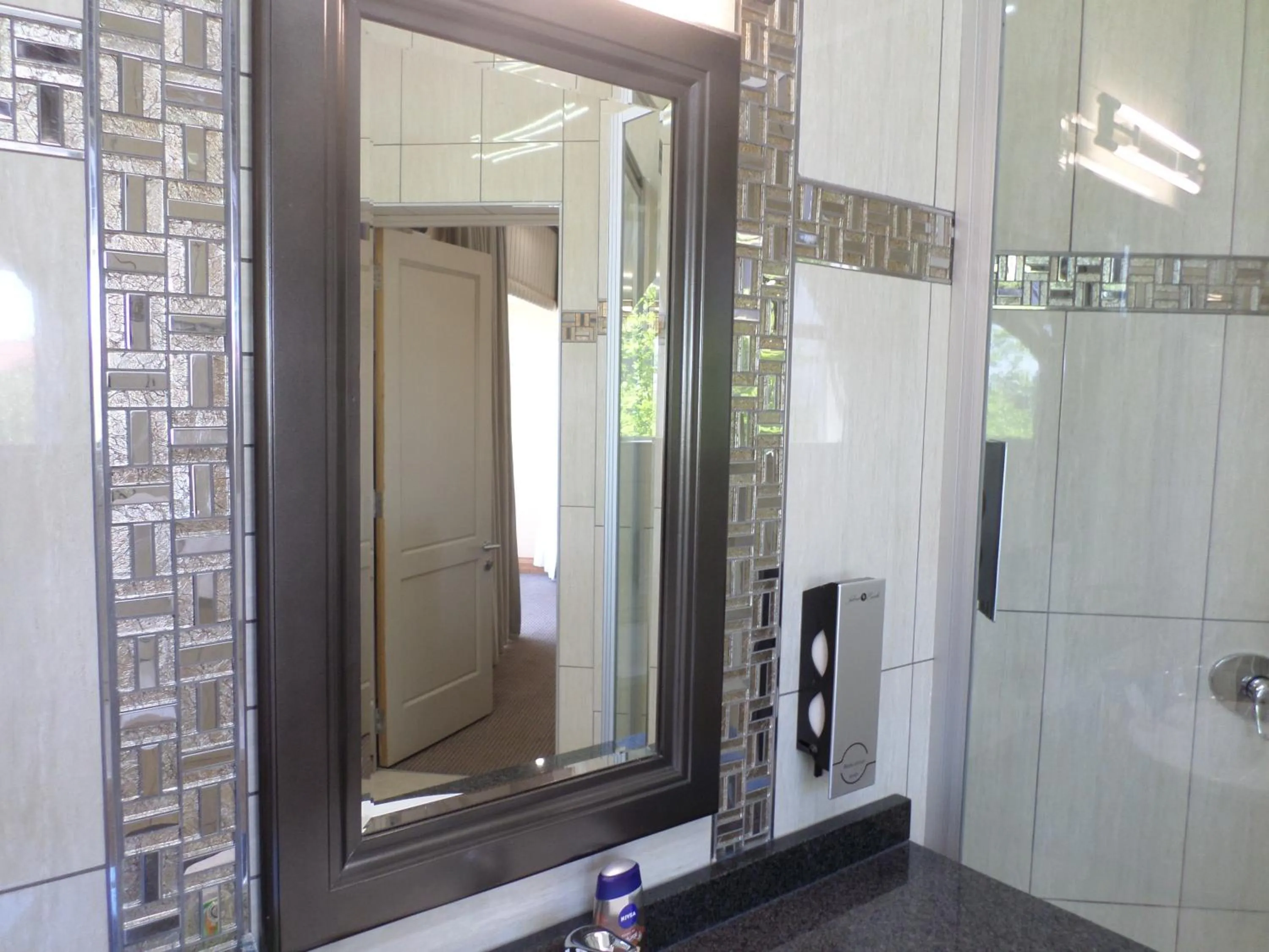 Bathroom in The Links Guest House