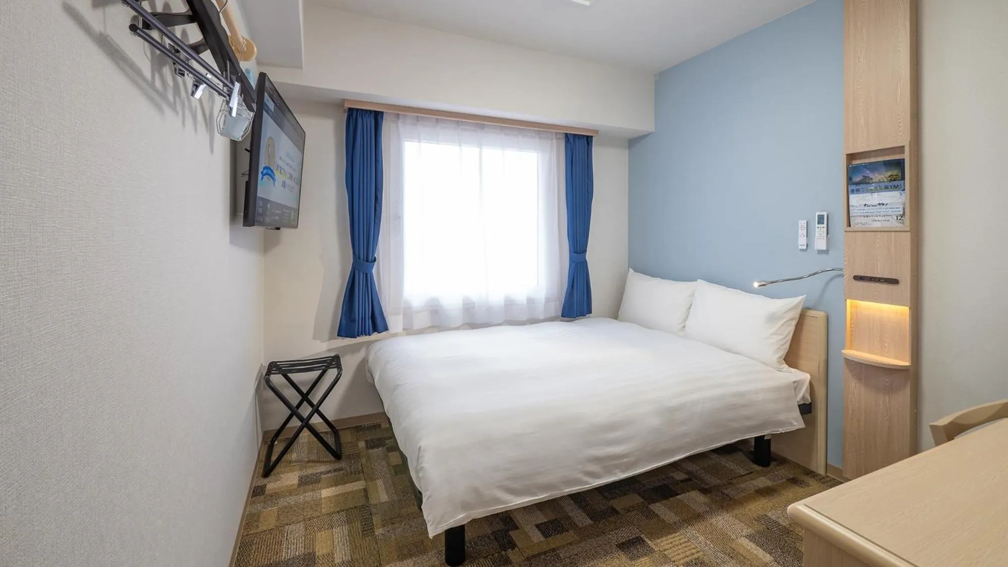 Bedroom, Bed in Toyoko Inn Kobe Sannomiya Ekimae