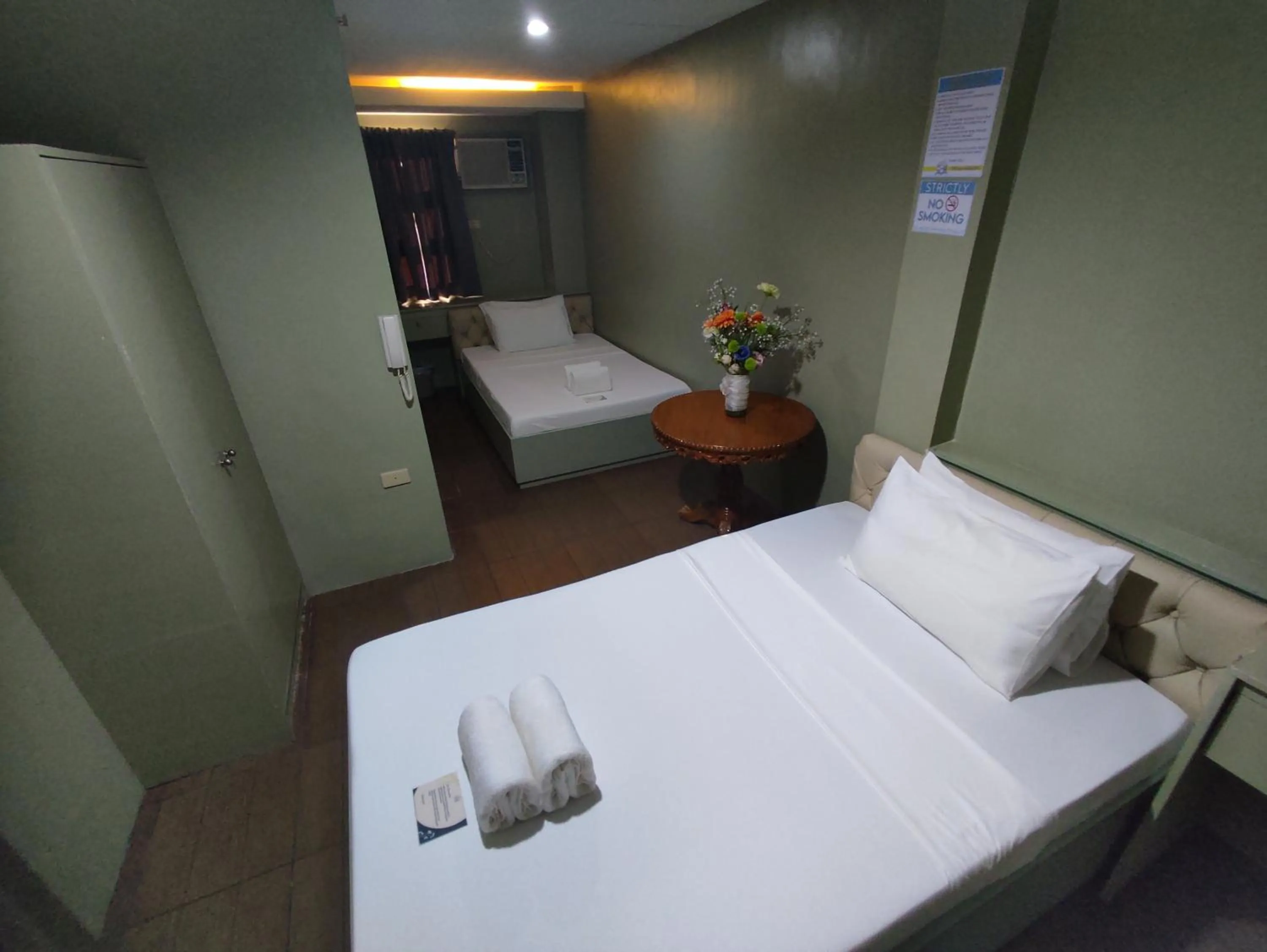 Bed in Villa Isabel Hotel