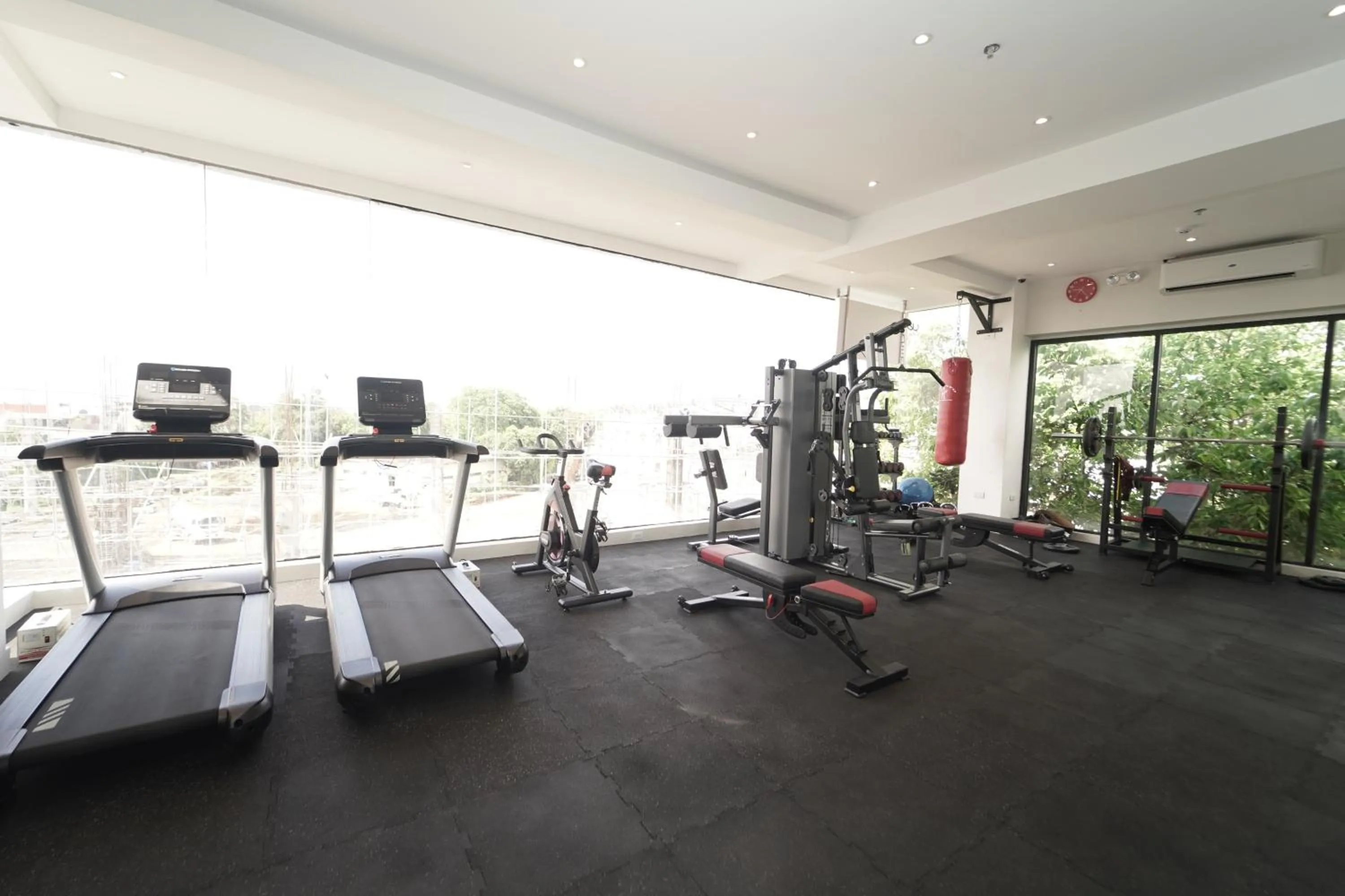 Fitness centre/facilities in Villa Isabel Hotel