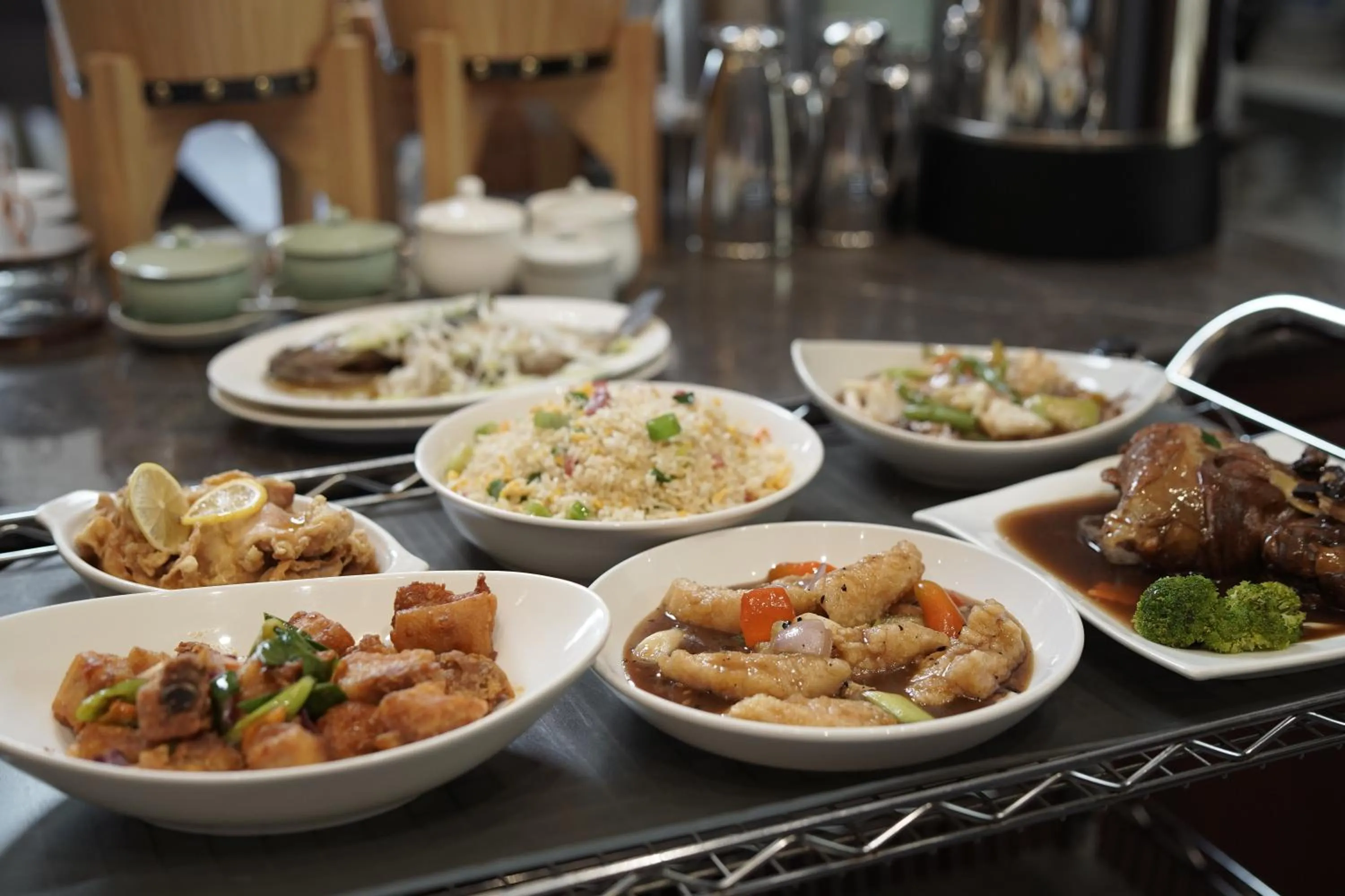 Restaurant/places to eat in Villa Isabel Hotel