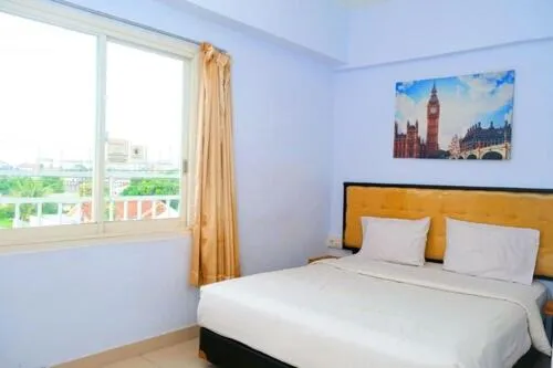 De La Charis Hotel by Waringin Hospitality