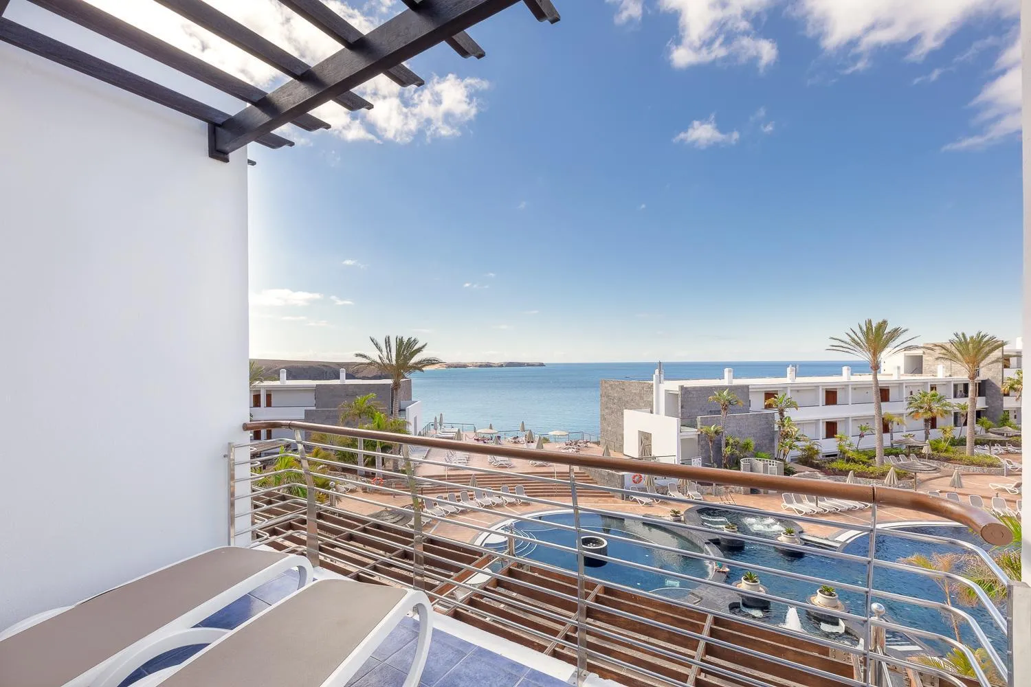 Balcony/Terrace in Hotel Mirador Papagayo by LIVVO